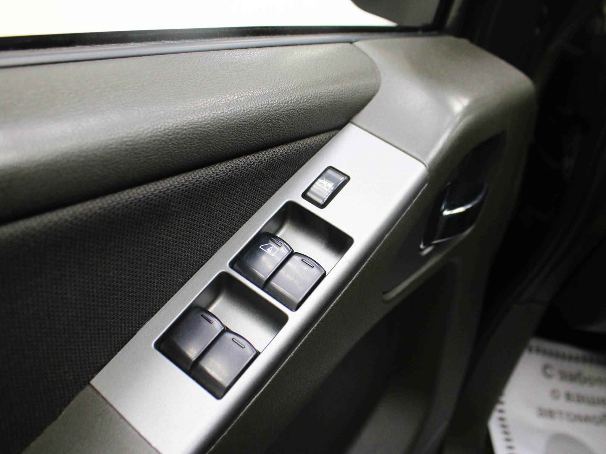 Nissan Pathfinder, III