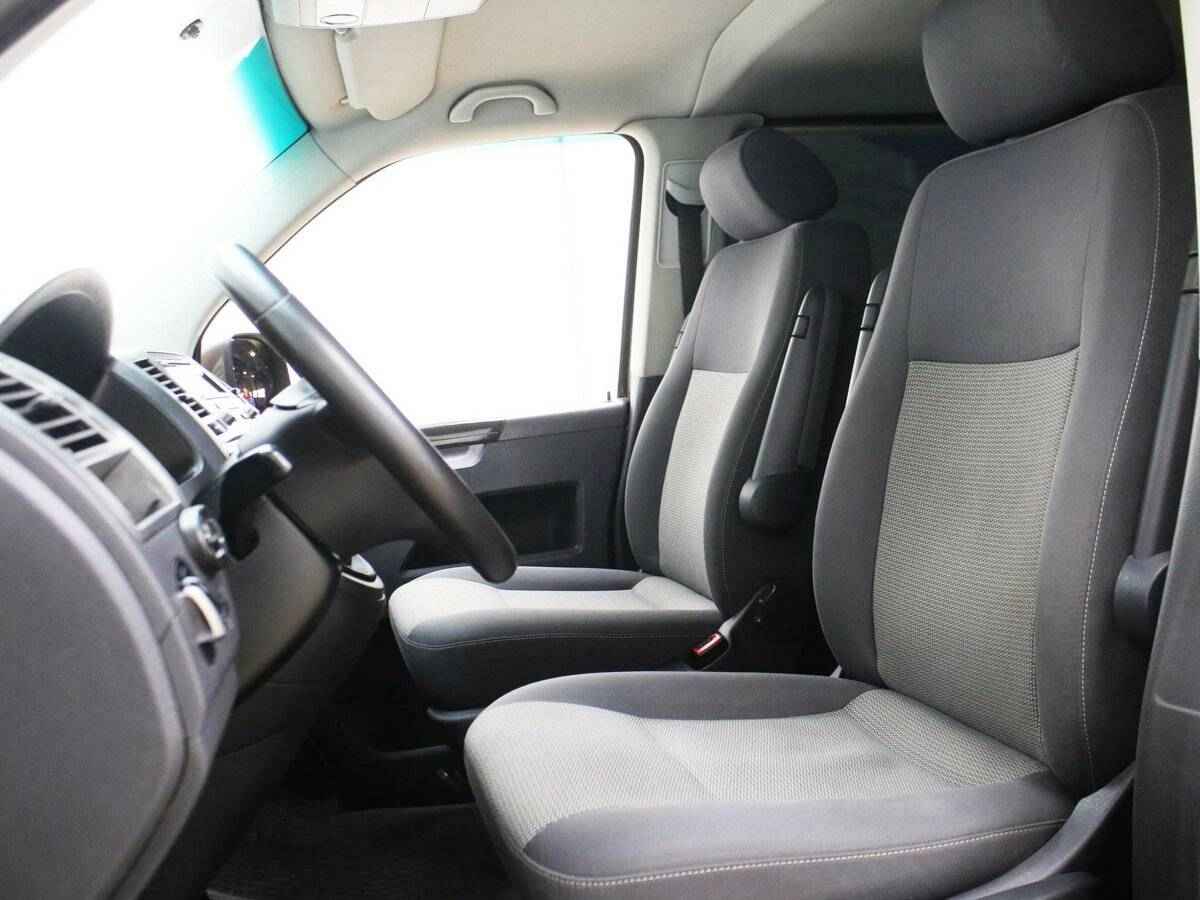 Volkswagen Caravelle, T5 Рестайлинг