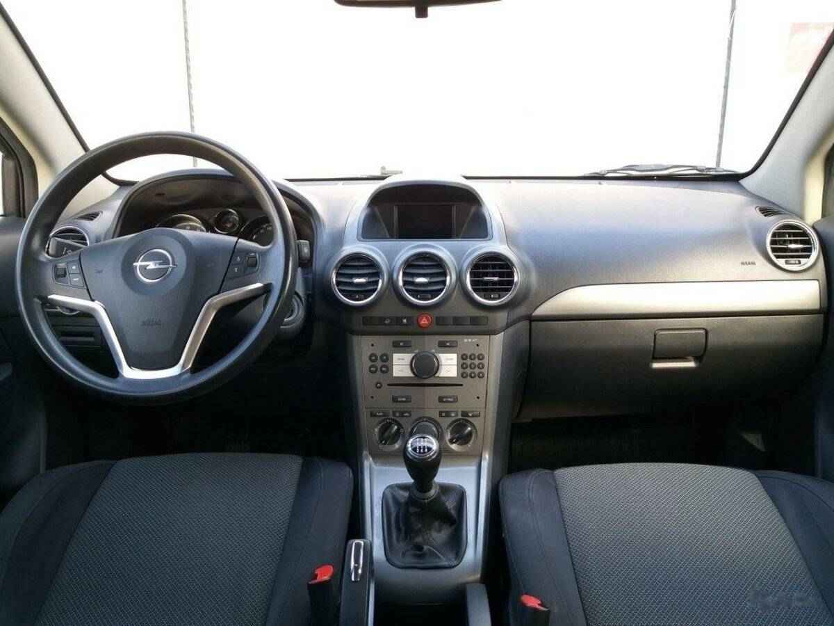 Opel Antara, I