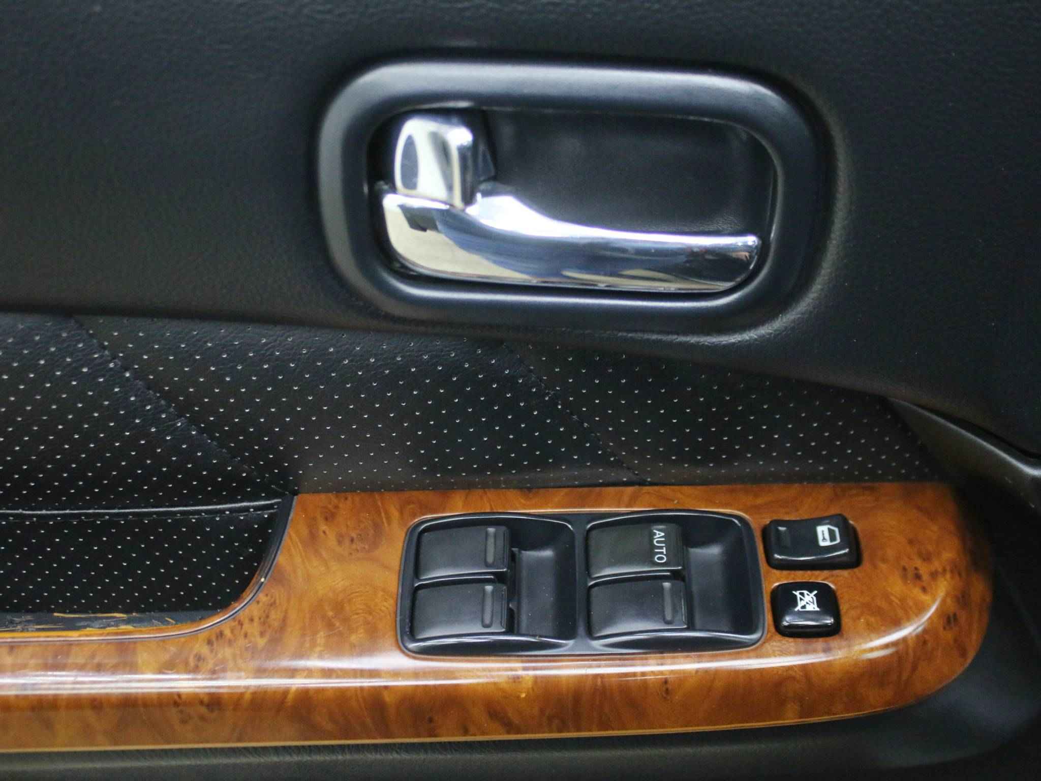 Nissan Patrol, V (Y61) Рестайлинг