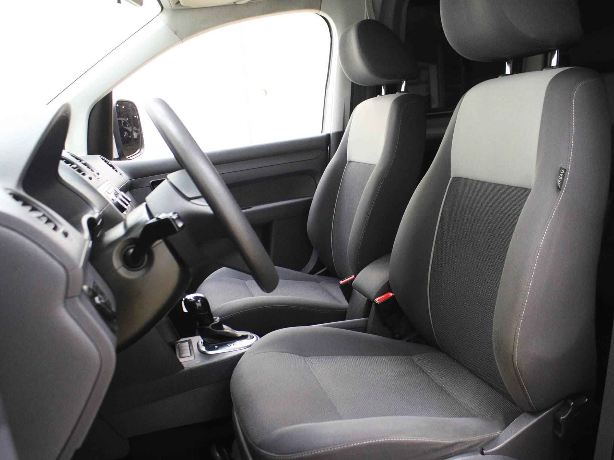 Volkswagen Caddy, III Рестайлинг