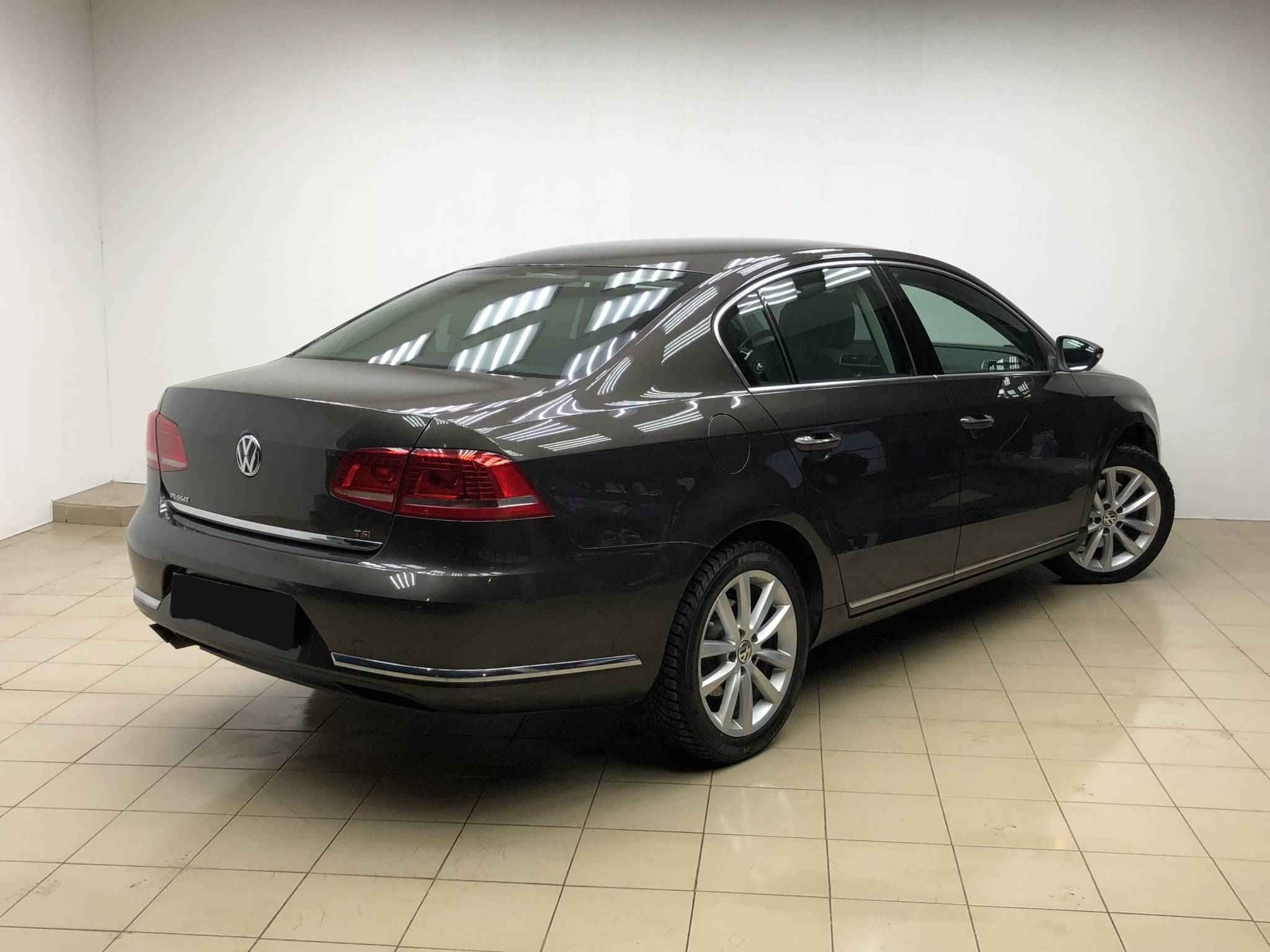 Volkswagen Passat, B7