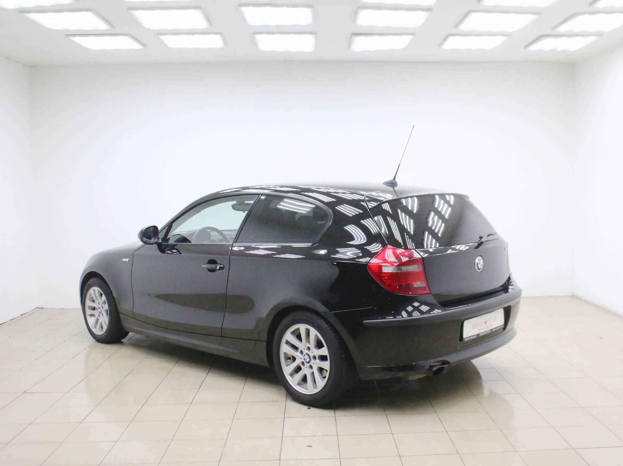 BMW 1 серии, I (E81/E82/E87/E88) Рестайлинг