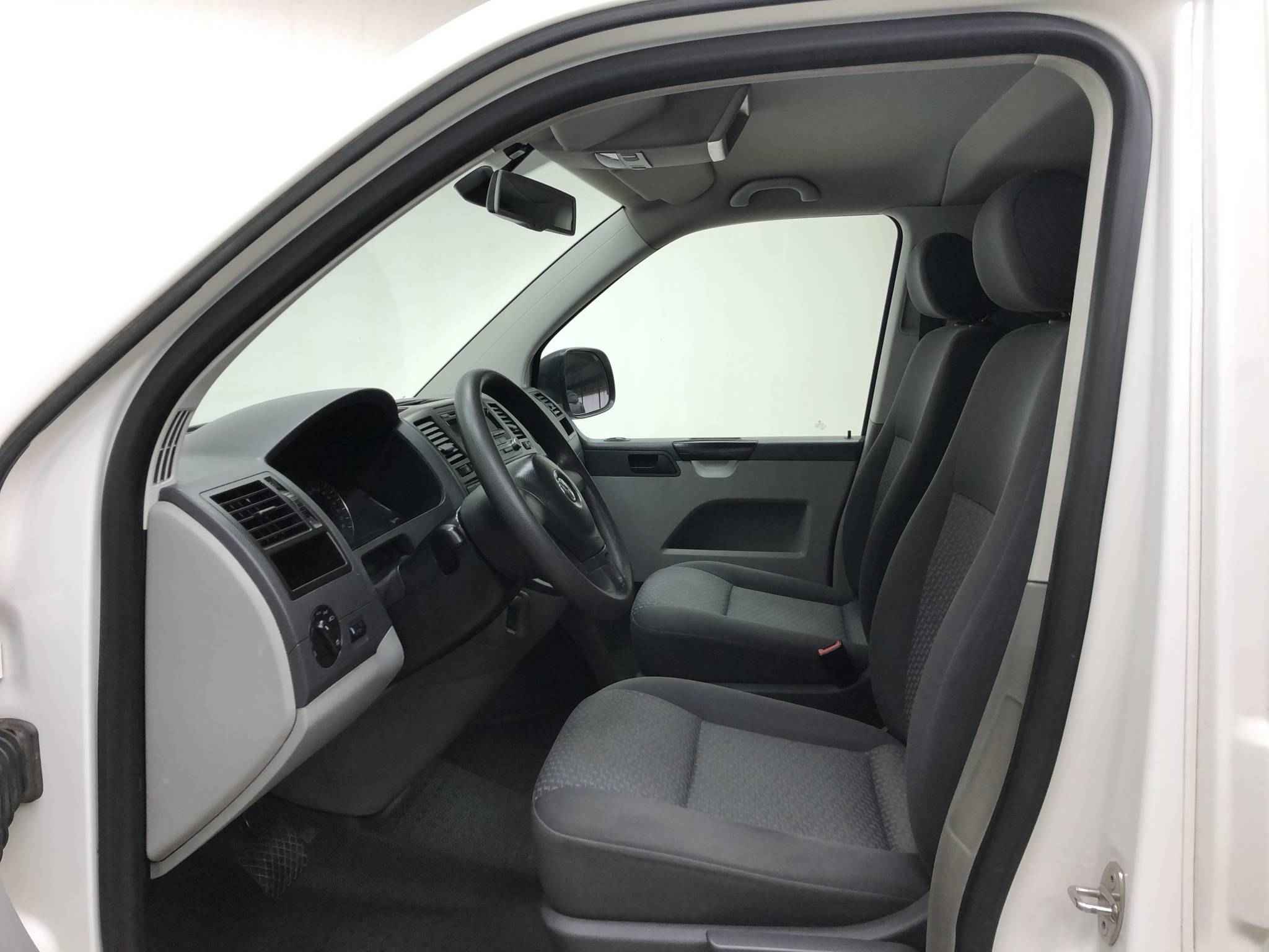 Volkswagen Caravelle, T5 Рестайлинг