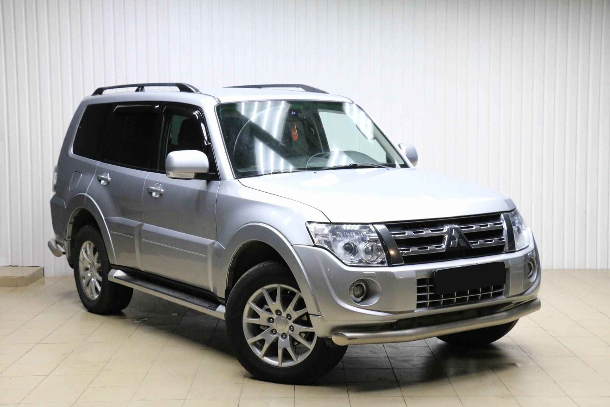 Mitsubishi Pajero, IV Рестайлинг 1