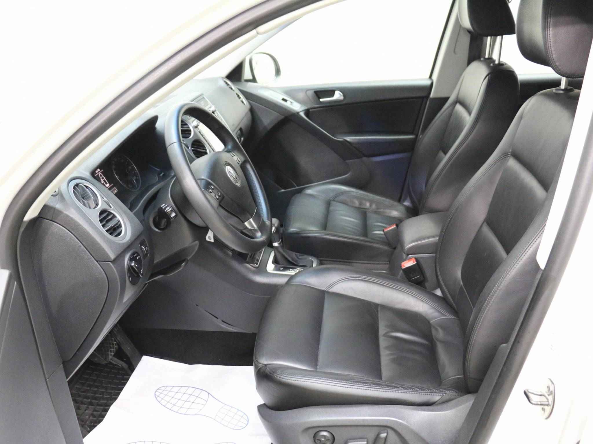 Volkswagen Tiguan, I