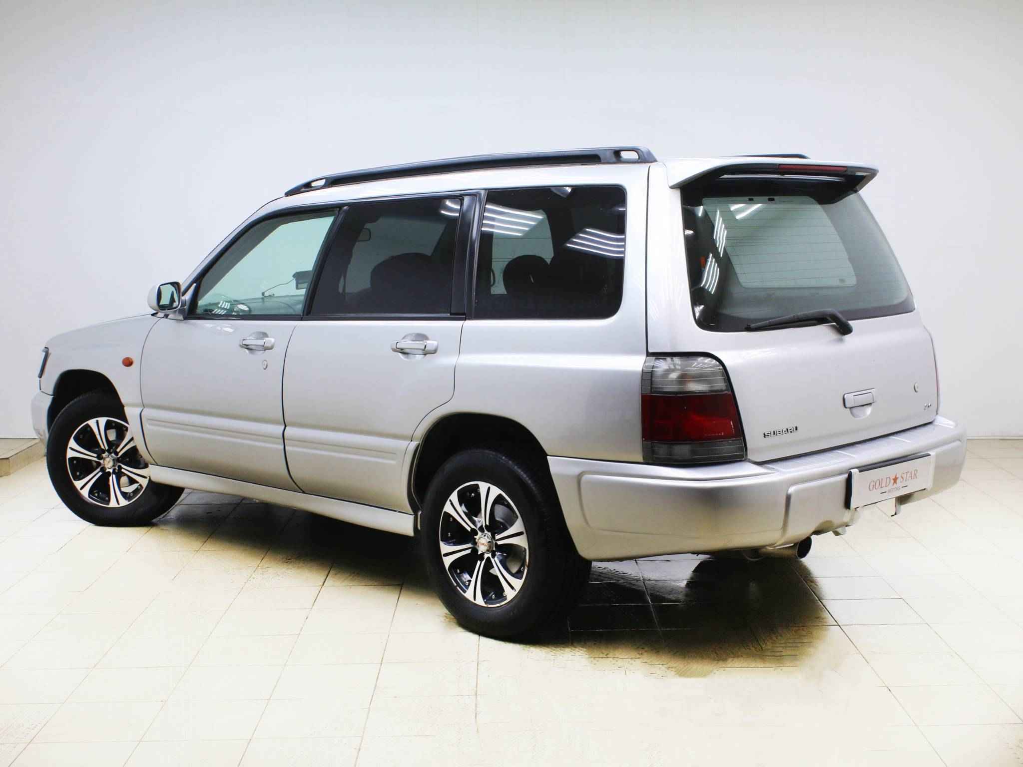 Subaru Forester, I