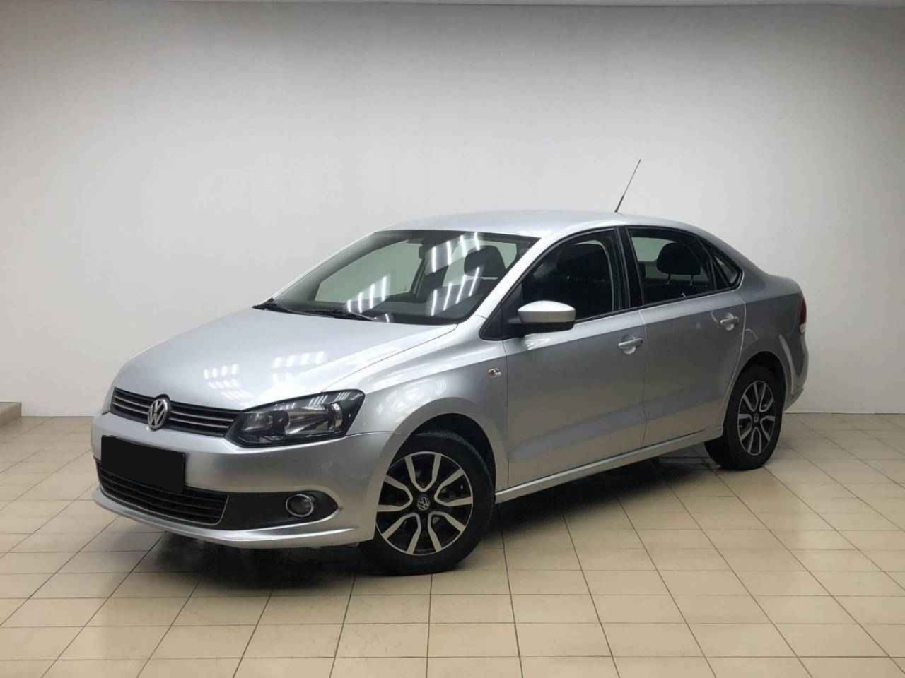 Volkswagen Polo, V
