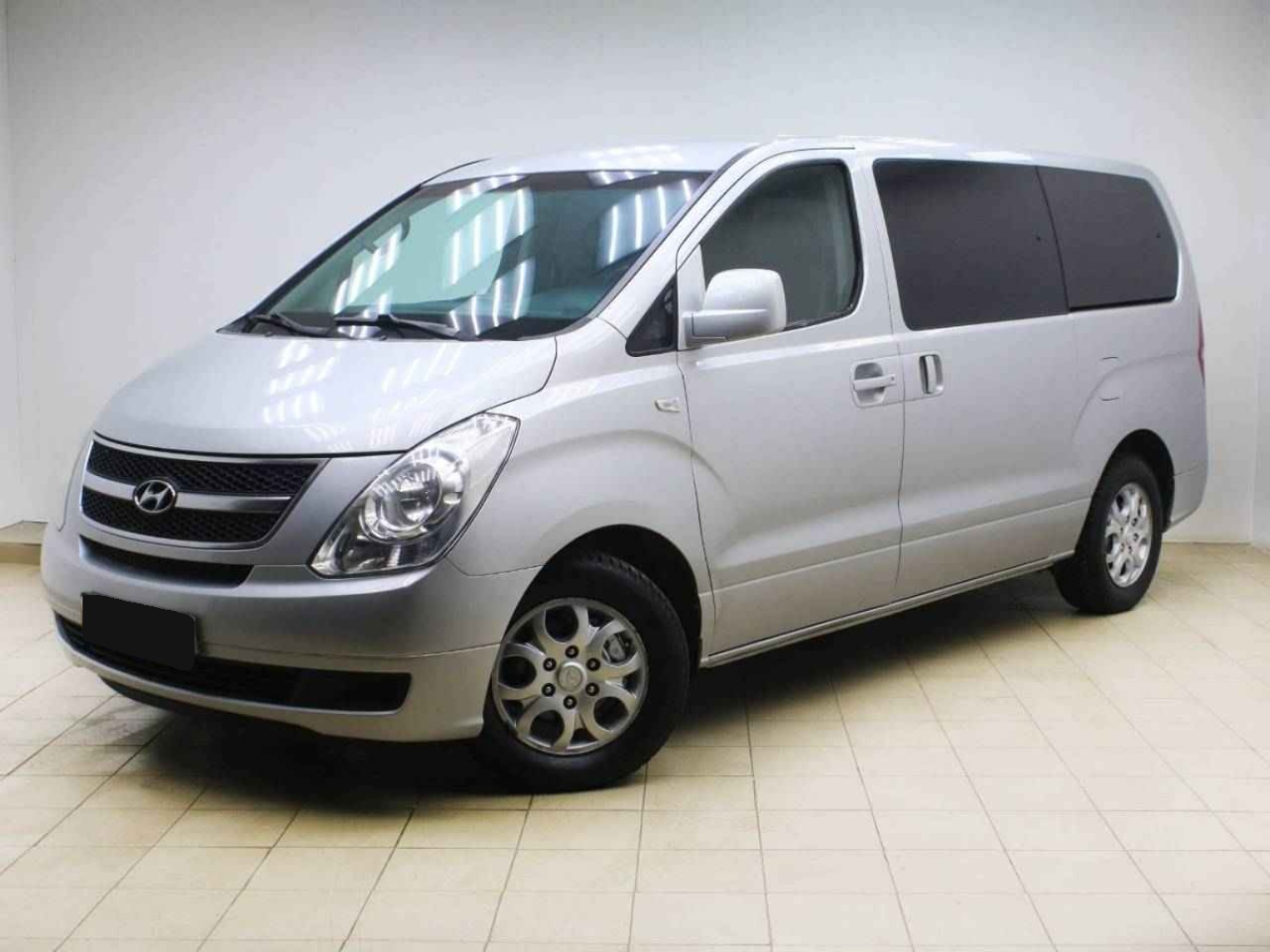 Hyundai Grand Starex, I