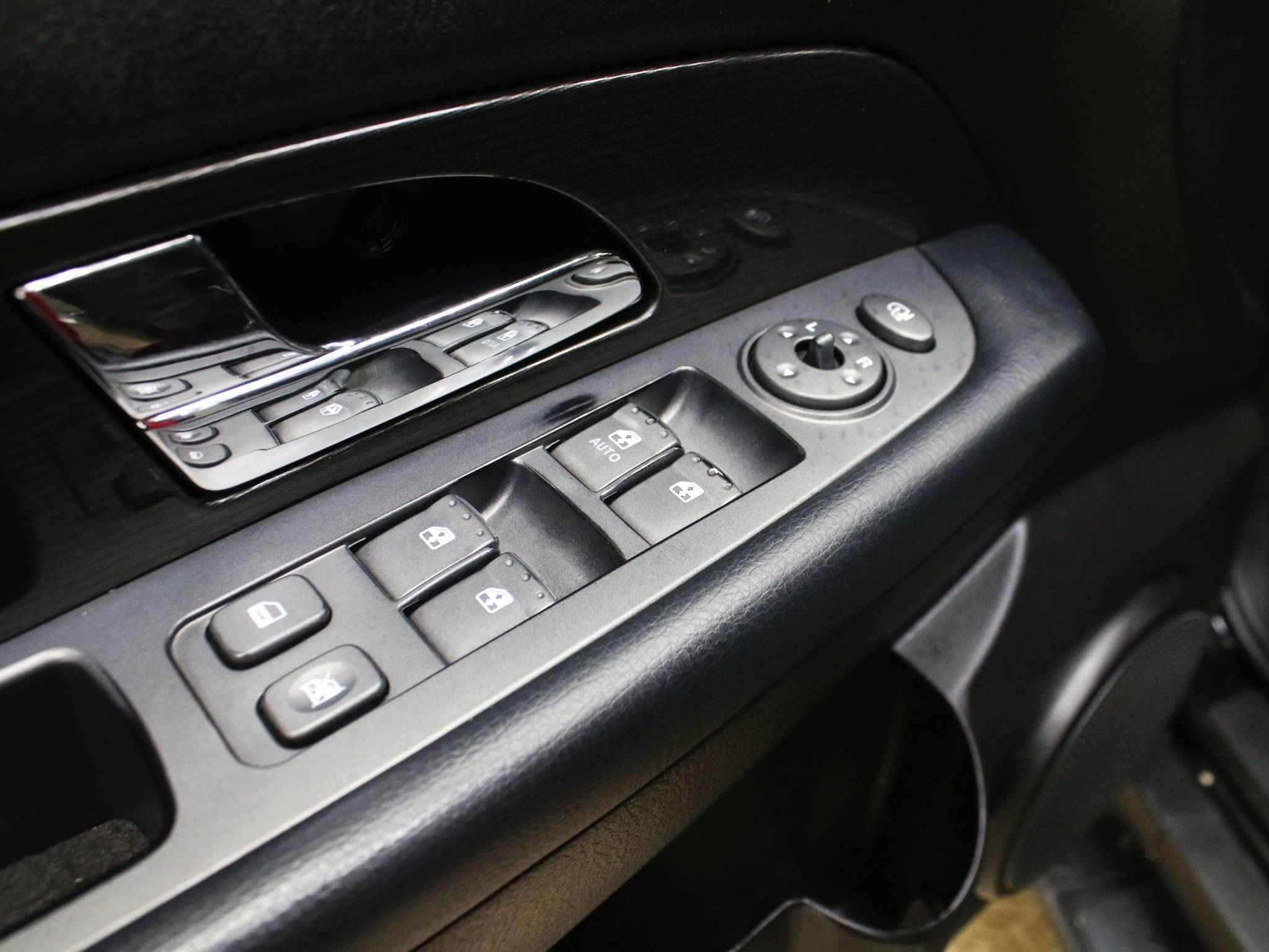 SsangYong Rexton, II