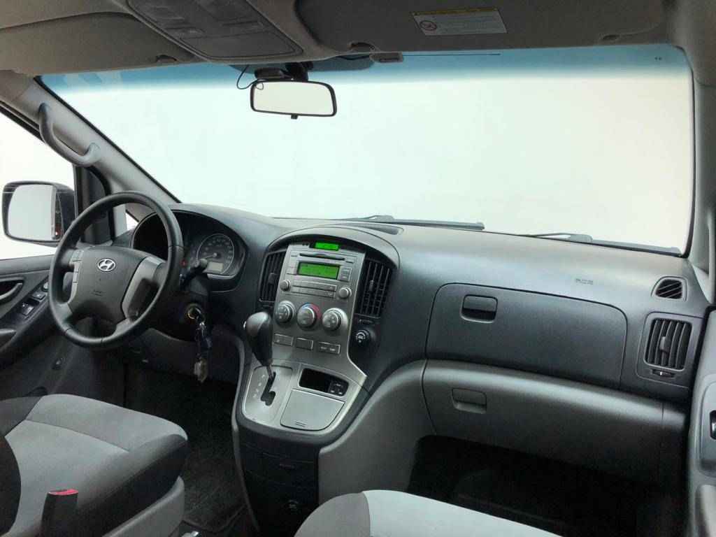 Hyundai H-1, II