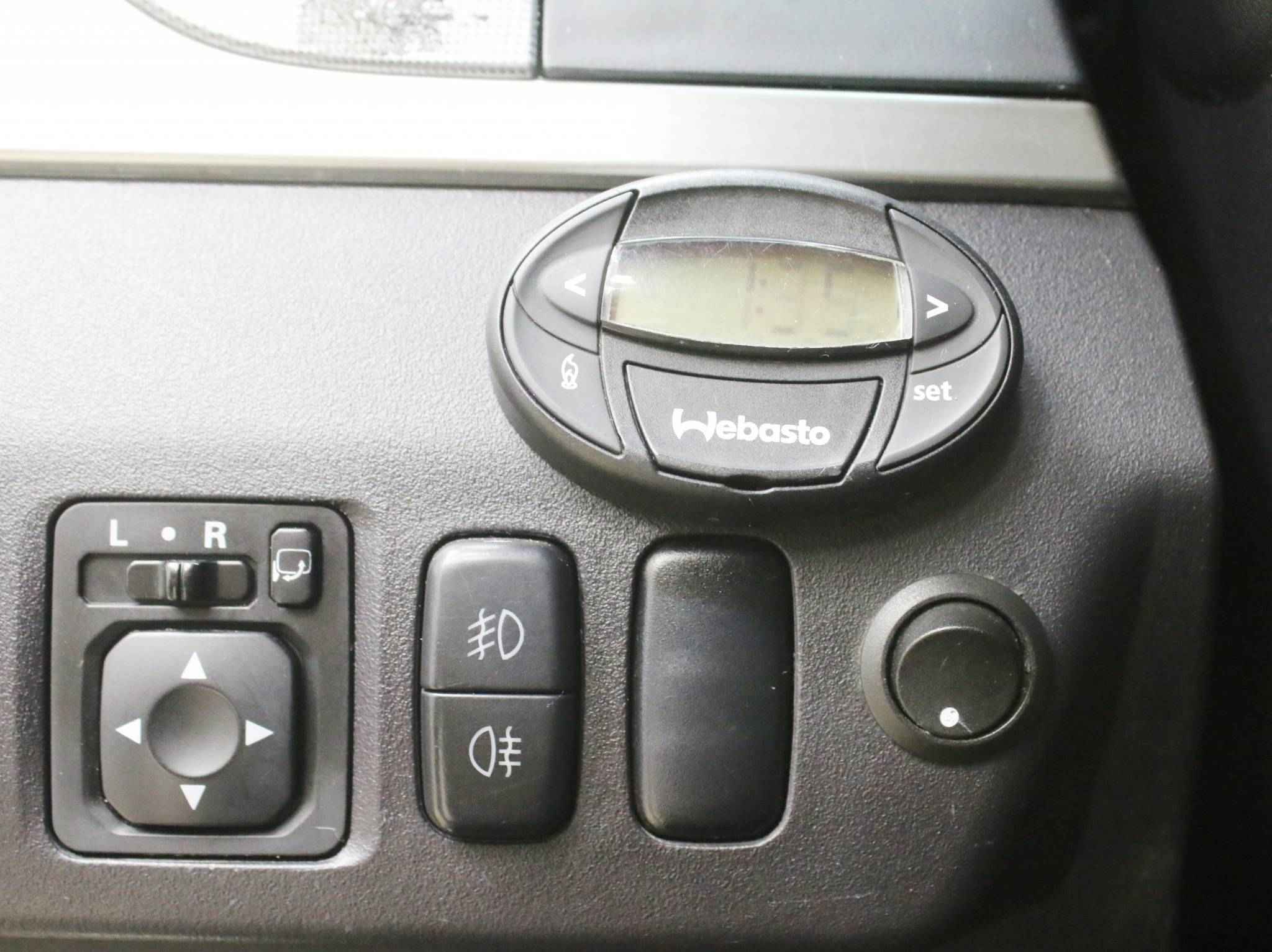 Mitsubishi Pajero, IV