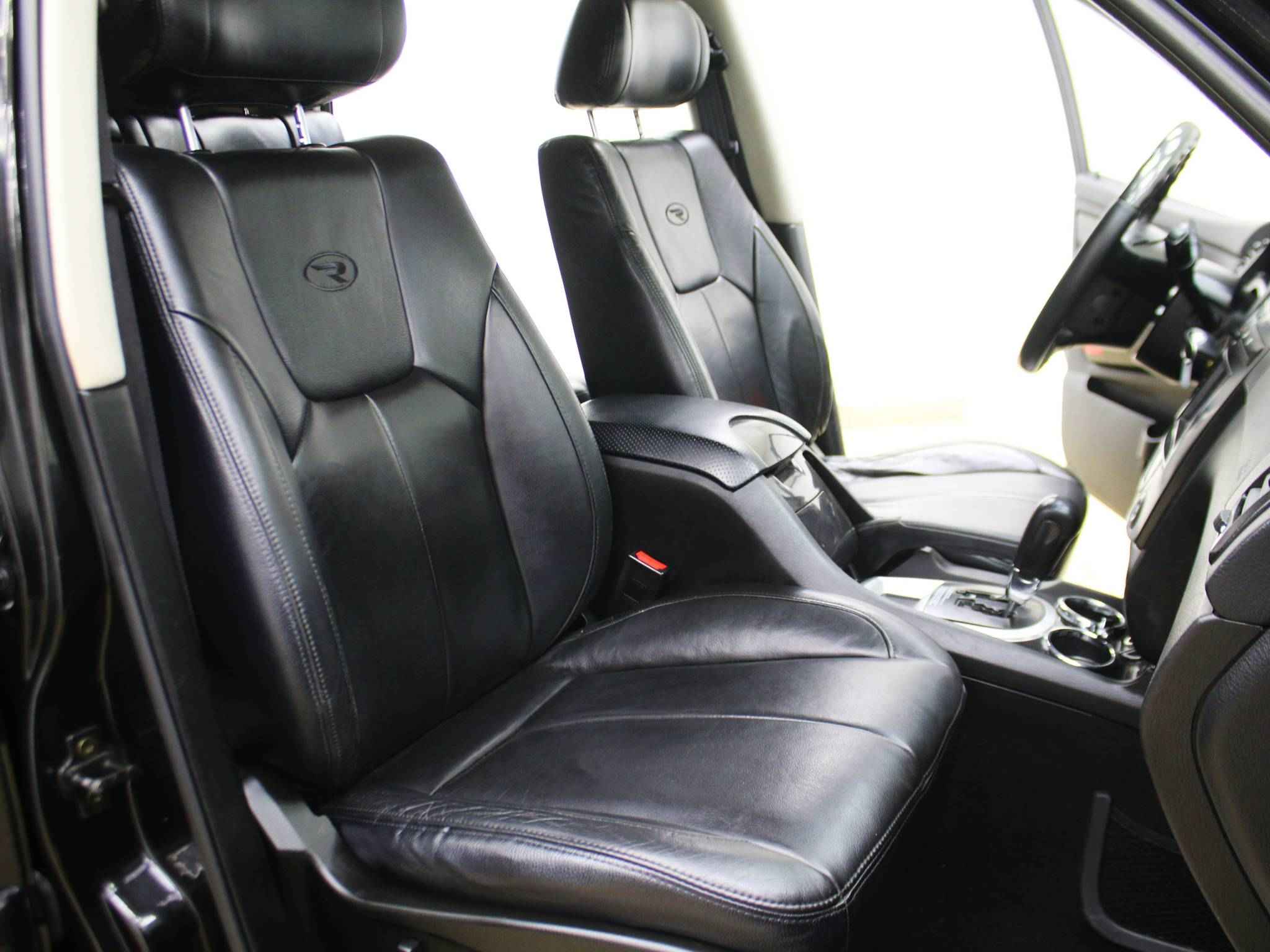 SsangYong Rexton, II