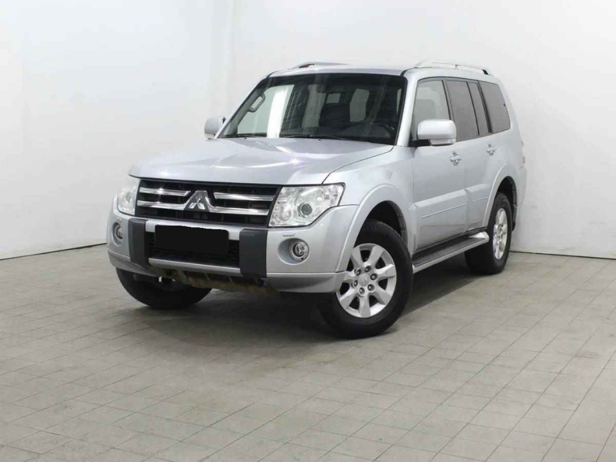 Mitsubishi Pajero, IV