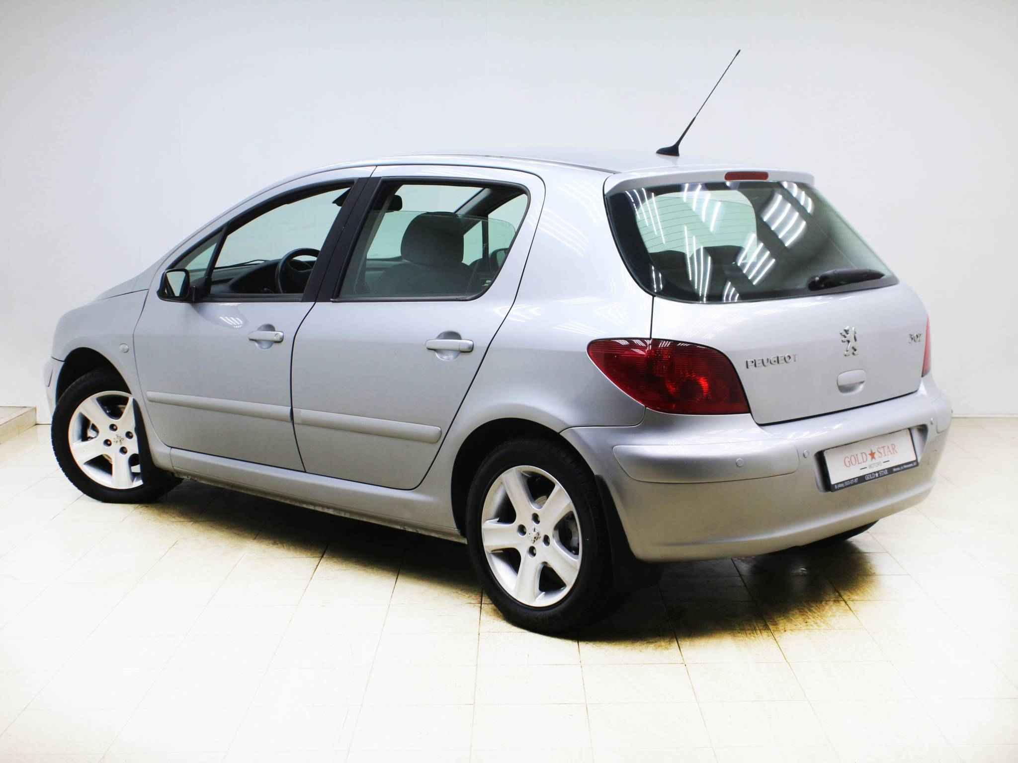 Peugeot 307, I