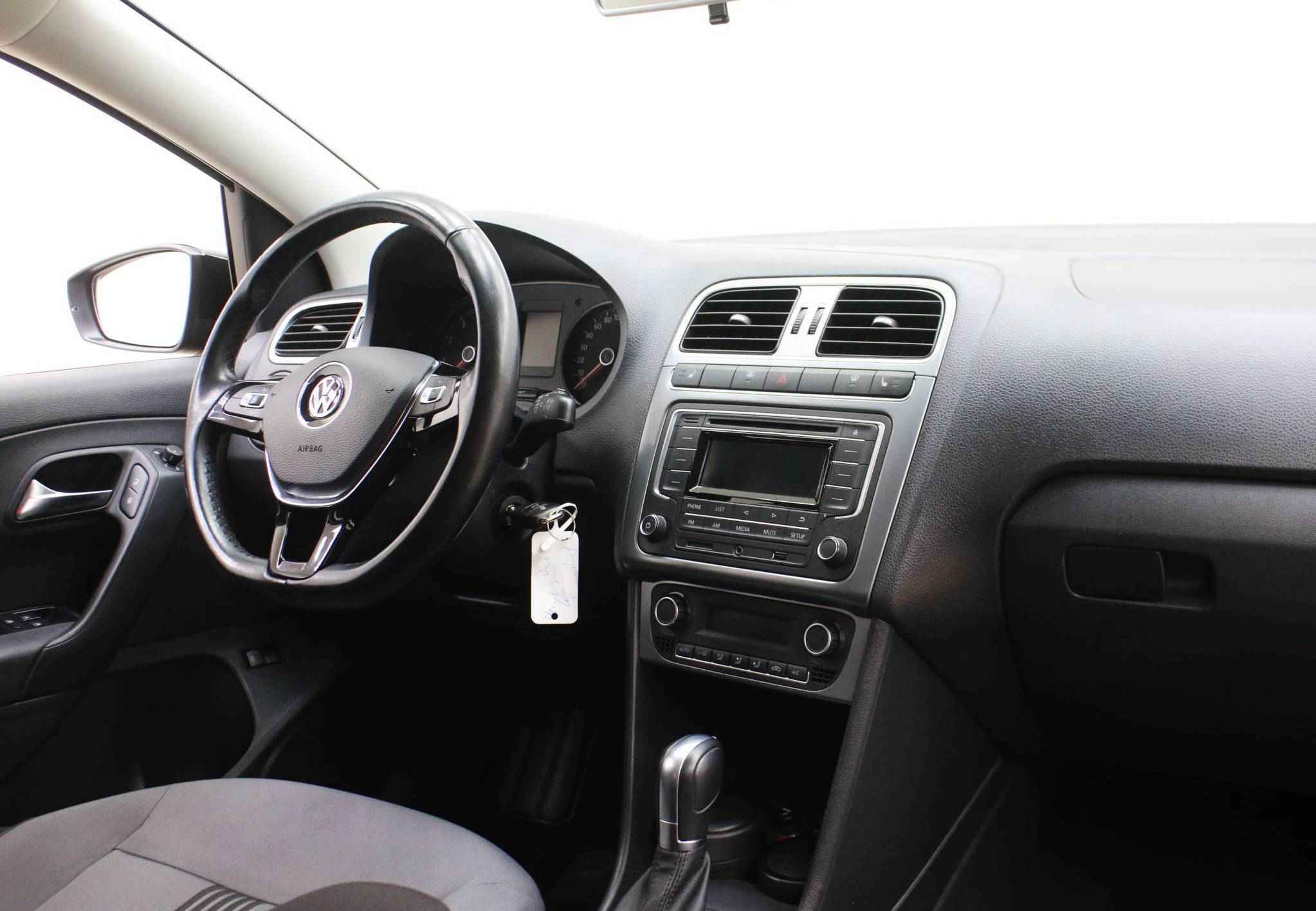 Volkswagen Polo, V Рестайлинг