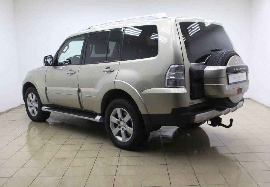 Mitsubishi Pajero, IV Рестайлинг 1