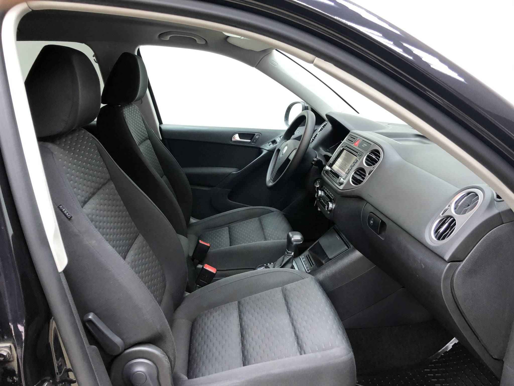 Volkswagen Tiguan, I