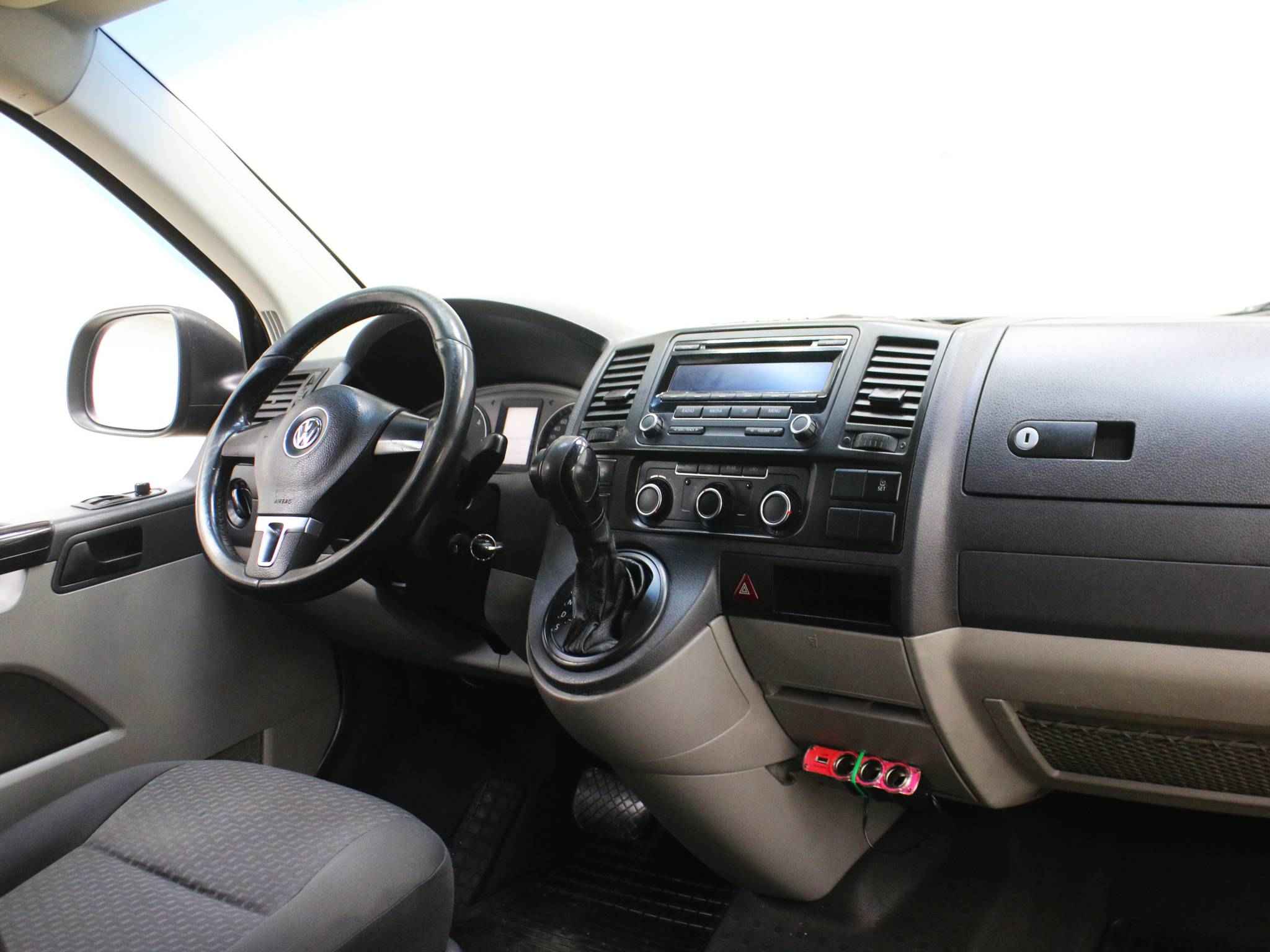 Volkswagen Caravelle, T5 Рестайлинг