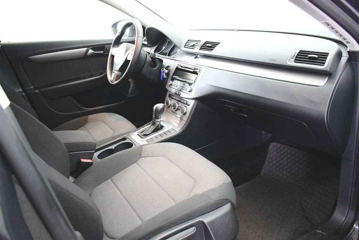 Volkswagen Passat, B7