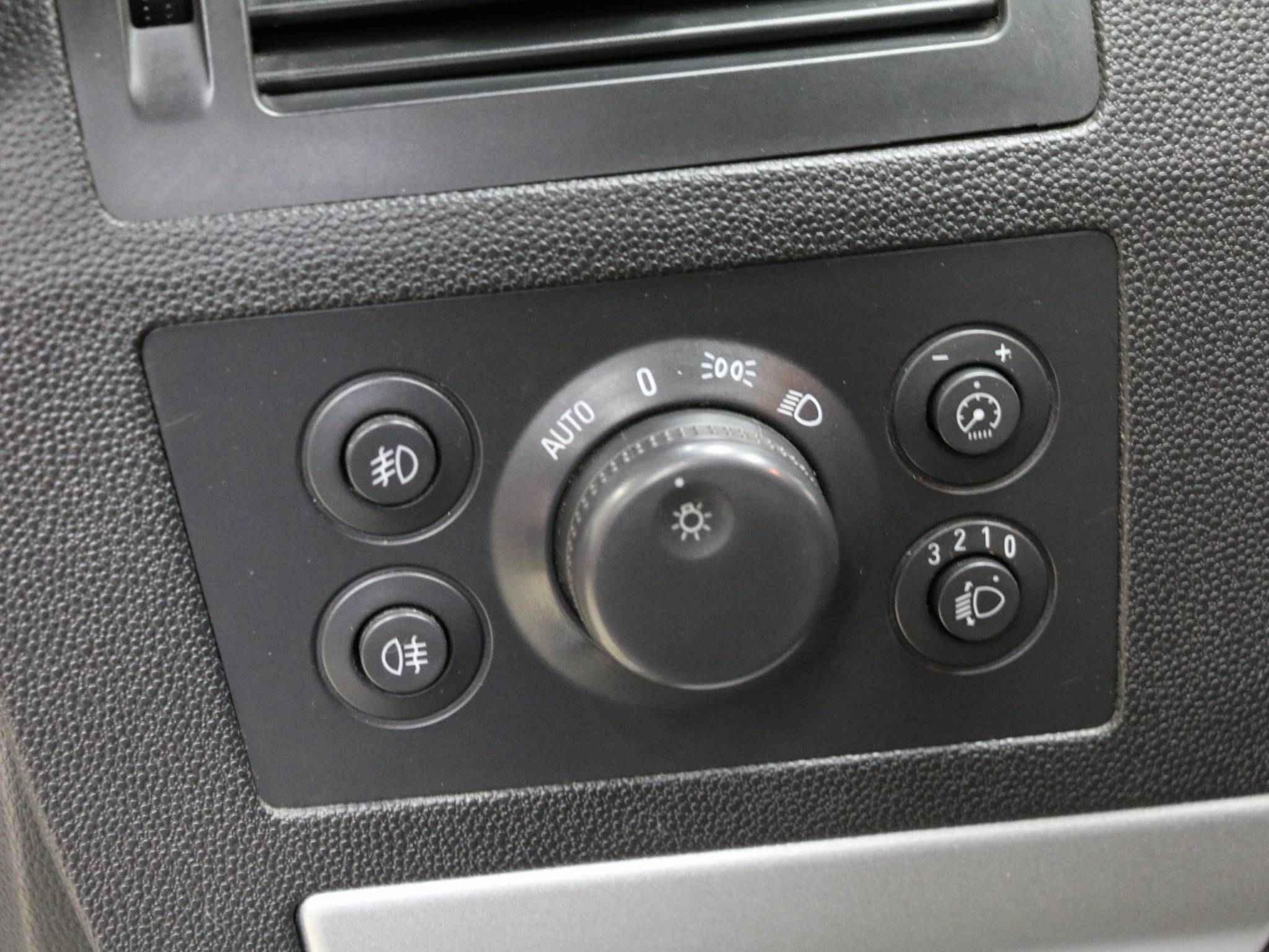 Opel Zafira, B Рестайлинг