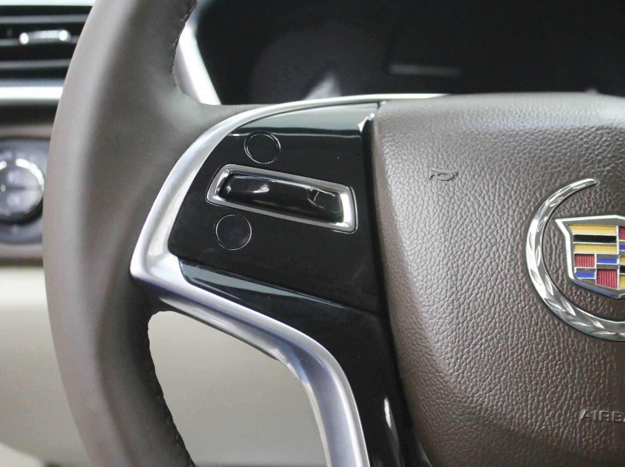 Cadillac SRX, II Рестайлинг