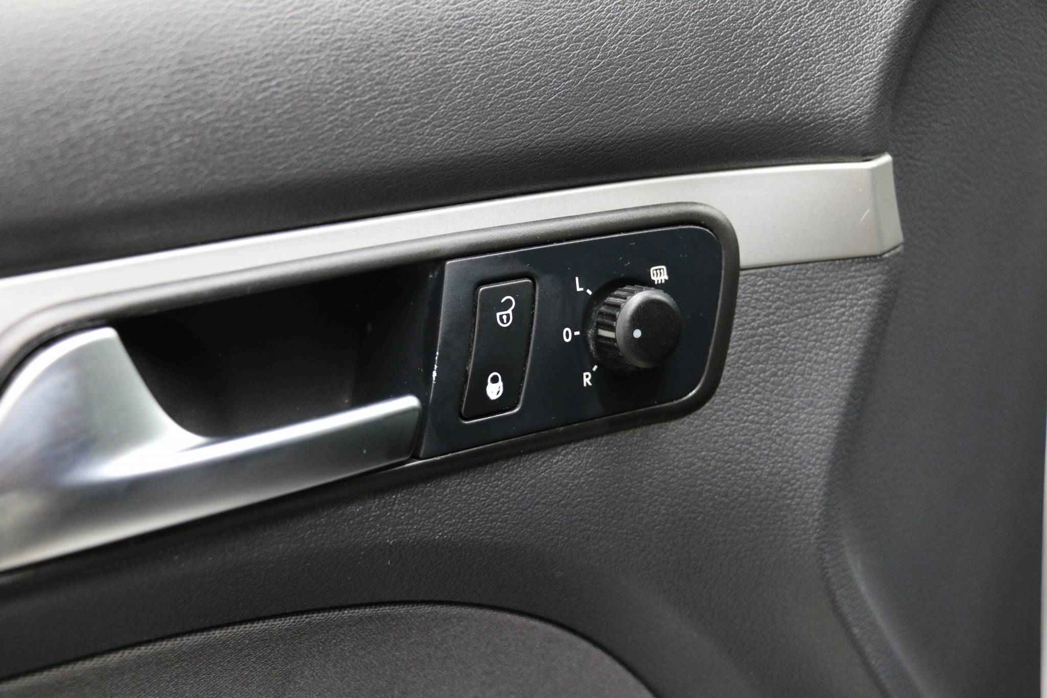 Volkswagen Touran, II