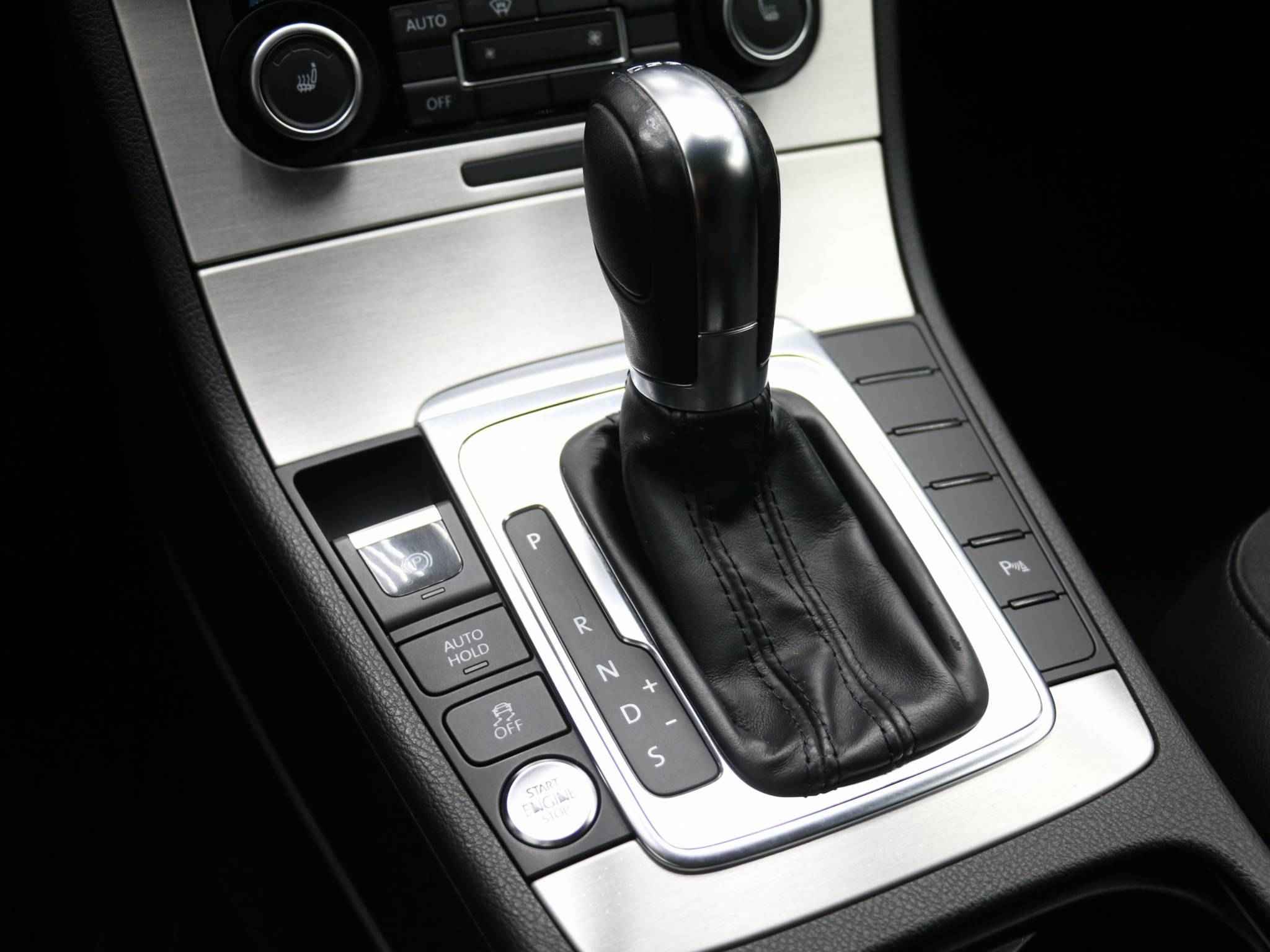 Volkswagen Passat, B7