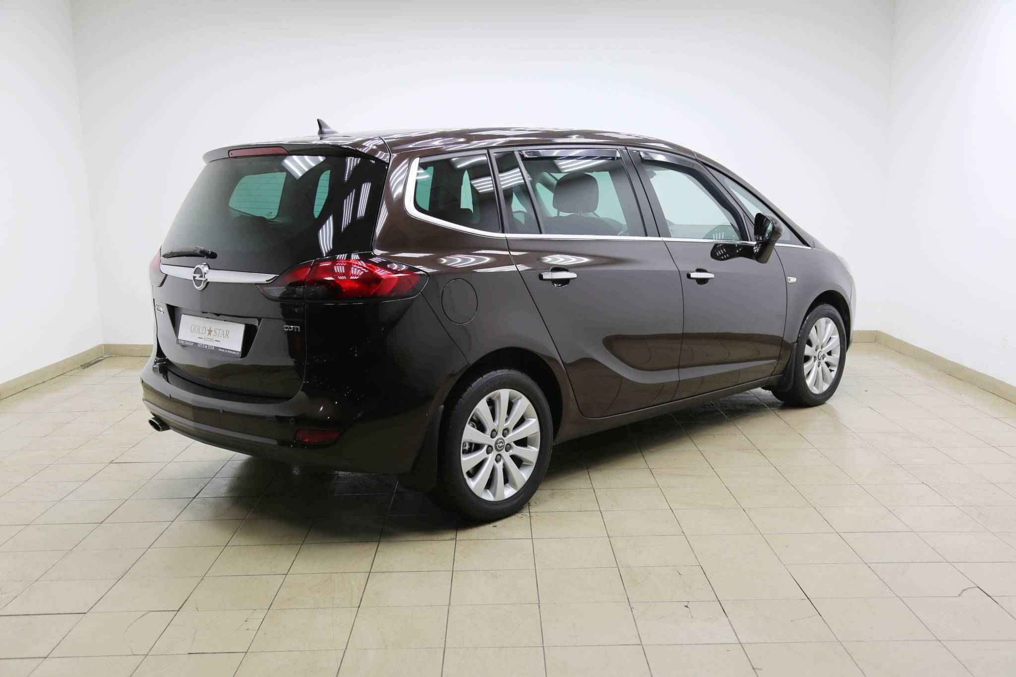 Opel Zafira, C