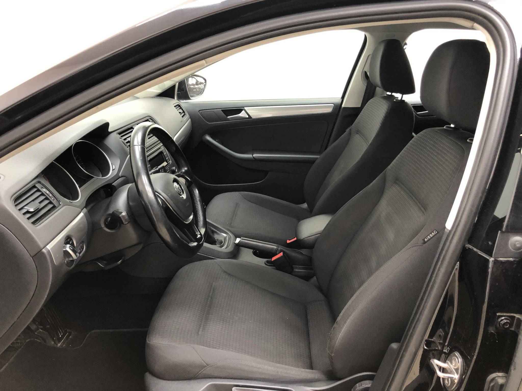 Volkswagen Jetta, VI Рестайлинг