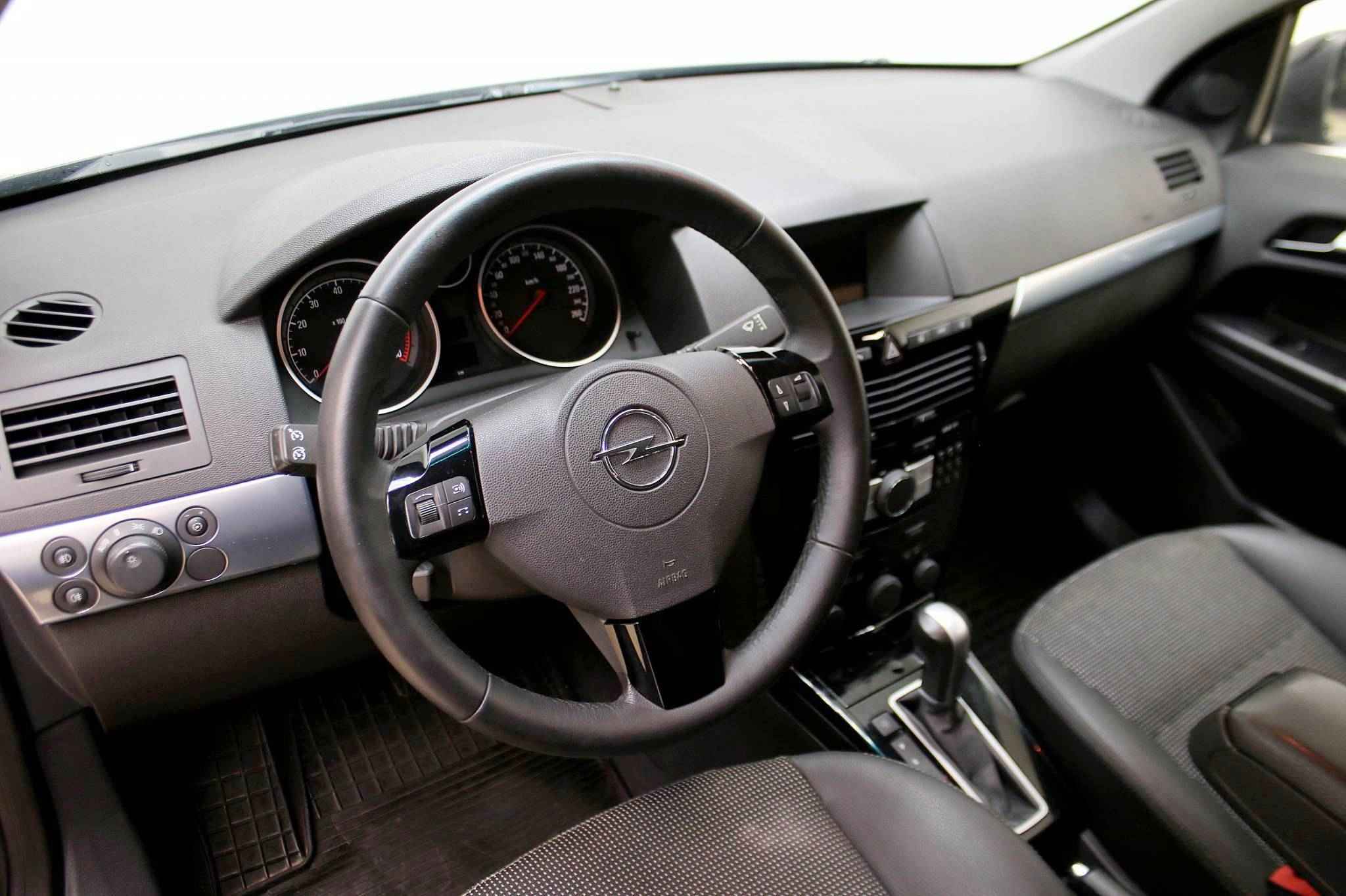 Opel Astra, H Рестайлинг