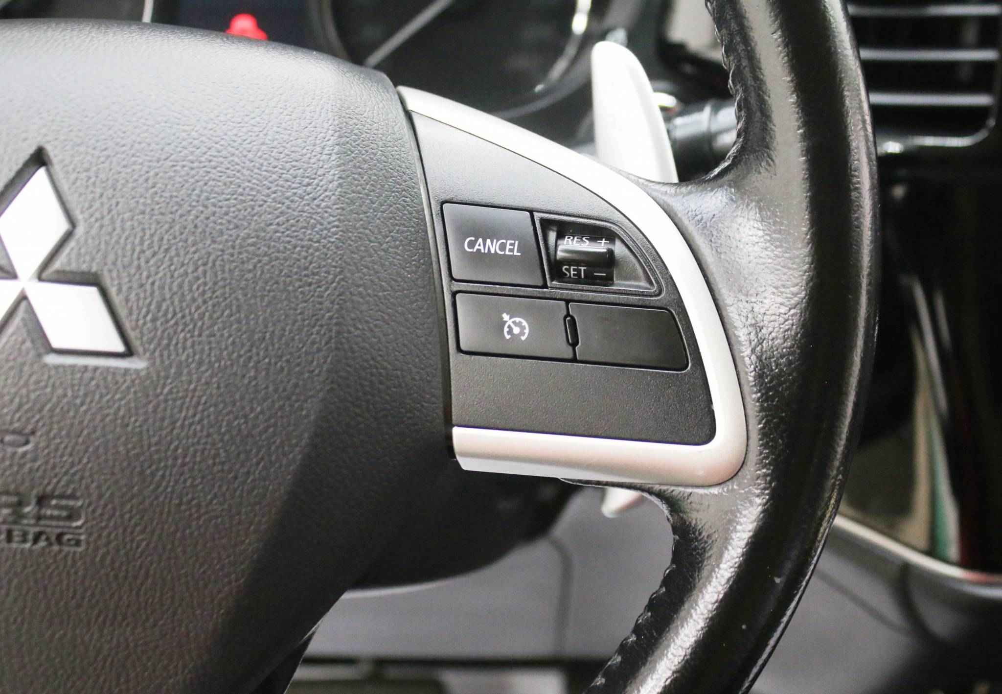 Mitsubishi Outlander, III