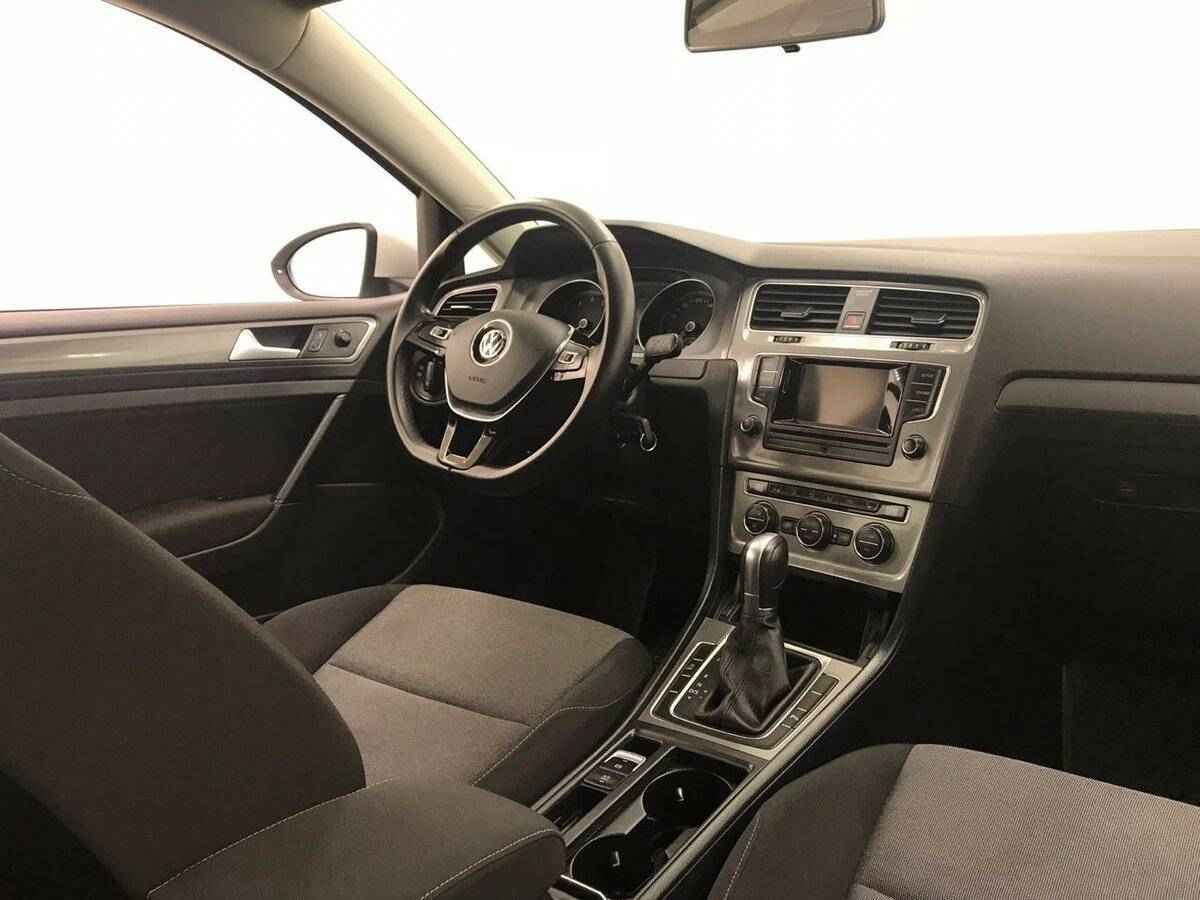 Volkswagen Golf, VII