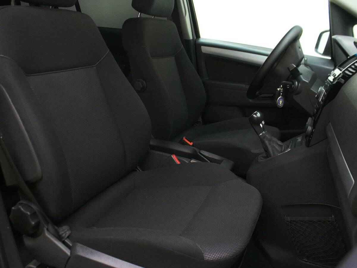 Opel Zafira, B Рестайлинг