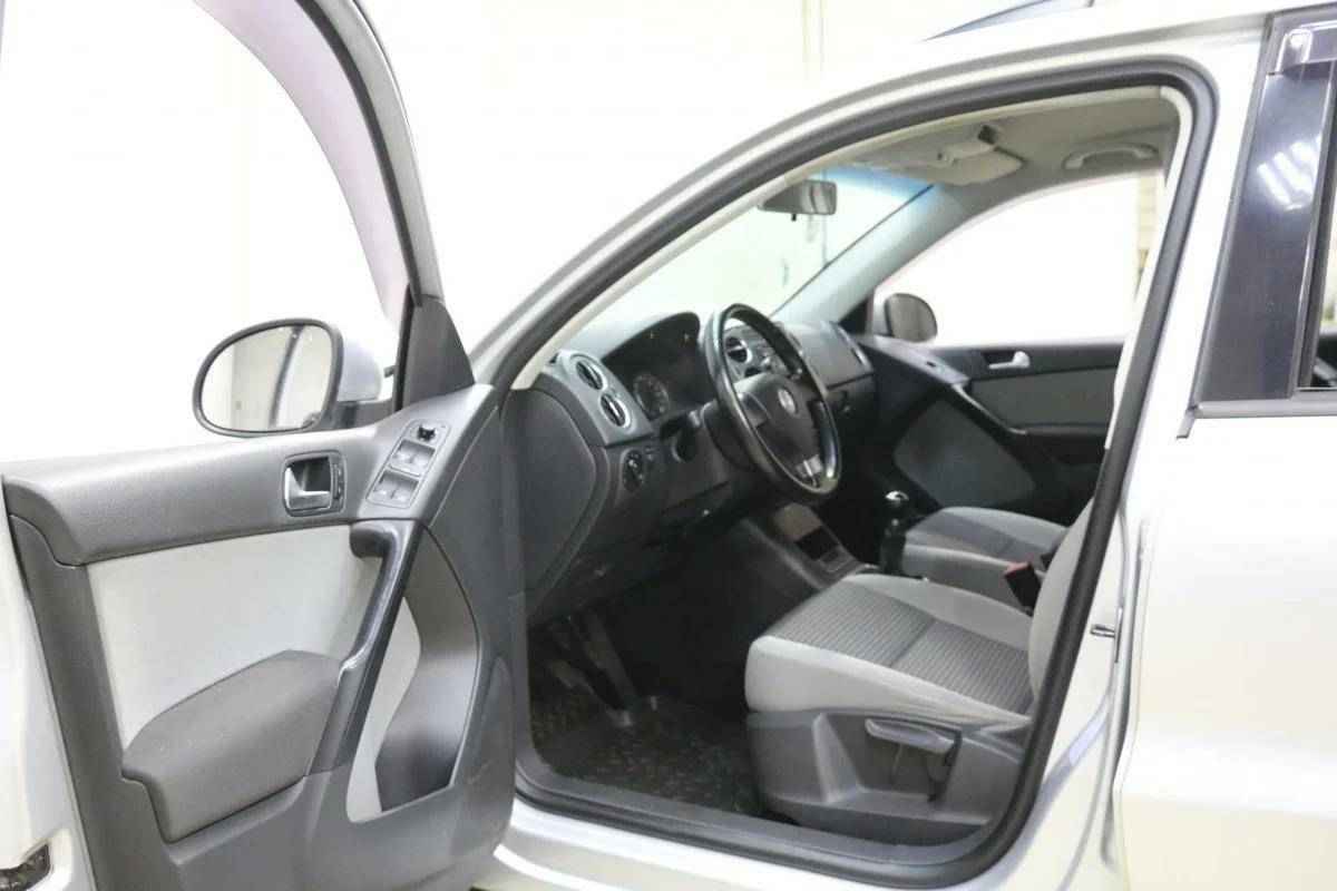 Volkswagen Tiguan, I