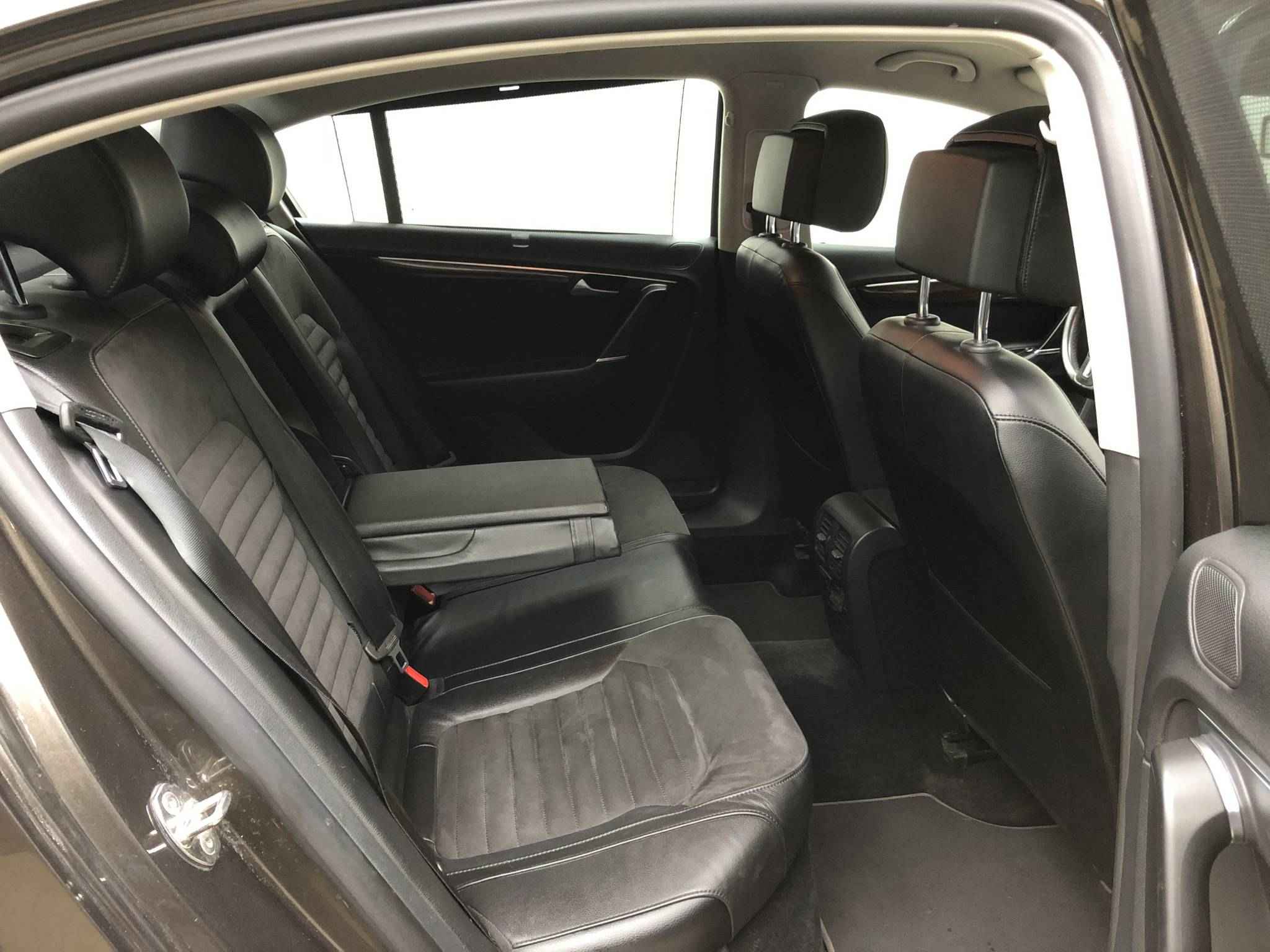 Volkswagen Passat, B7