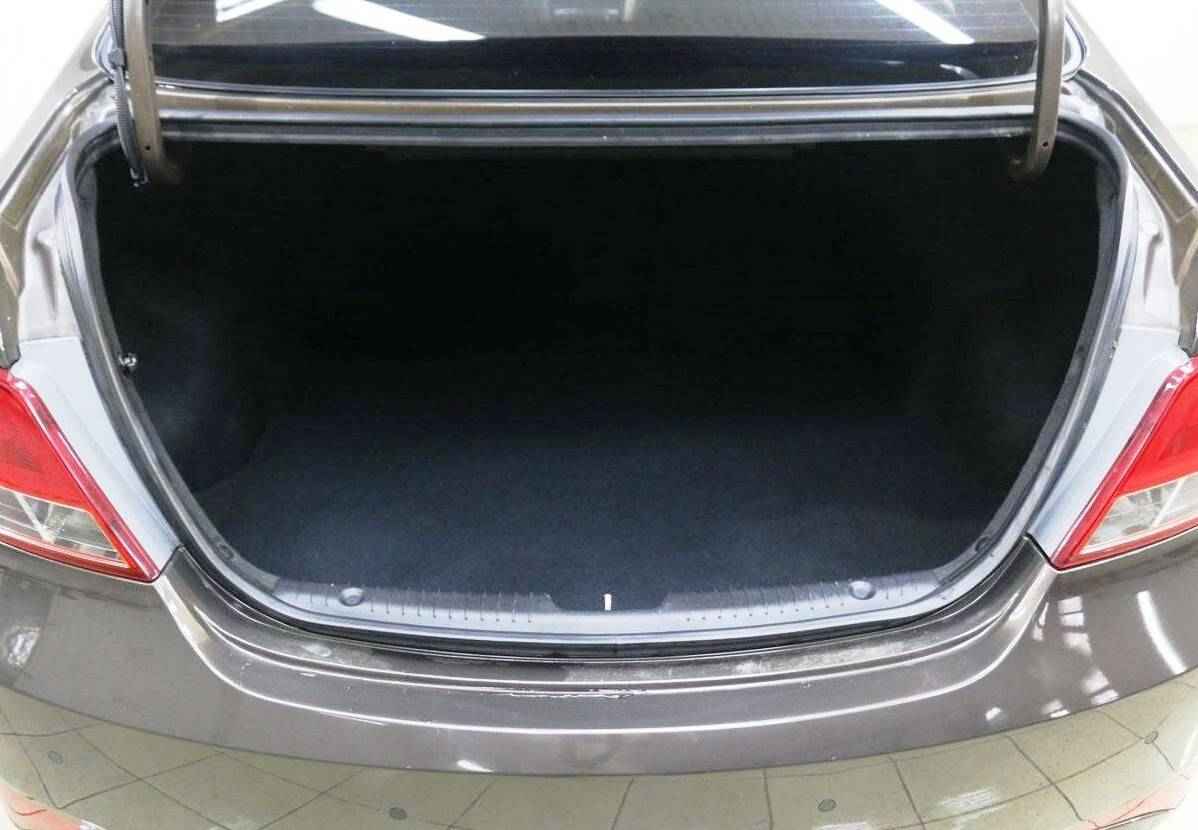 Hyundai Solaris, I Рестайлинг