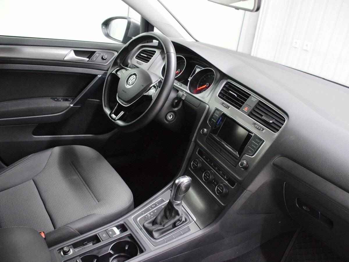 Volkswagen Golf, VII