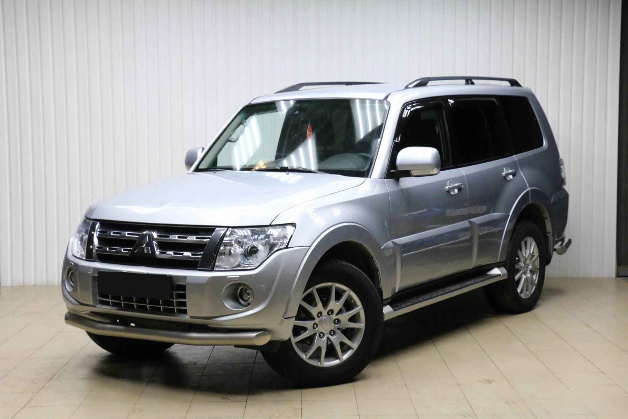 Mitsubishi Pajero, IV Рестайлинг 1