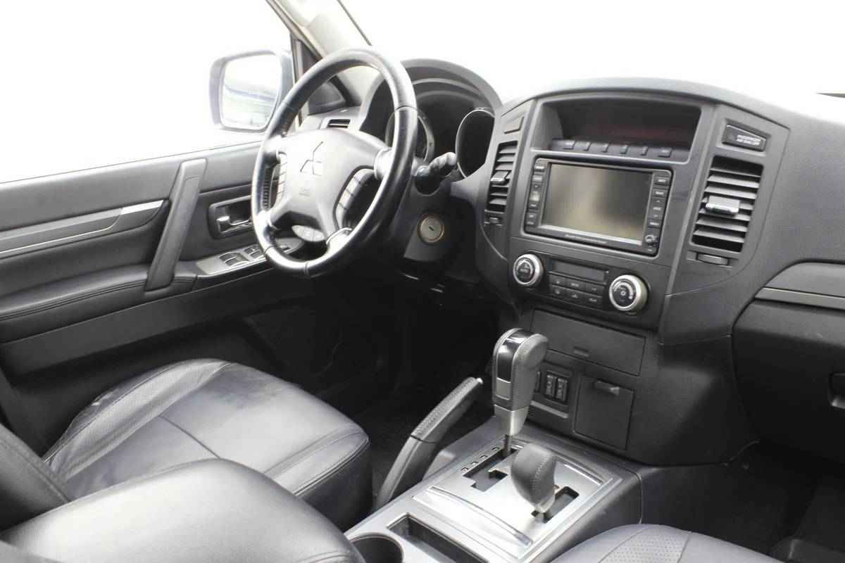 Mitsubishi Pajero, IV