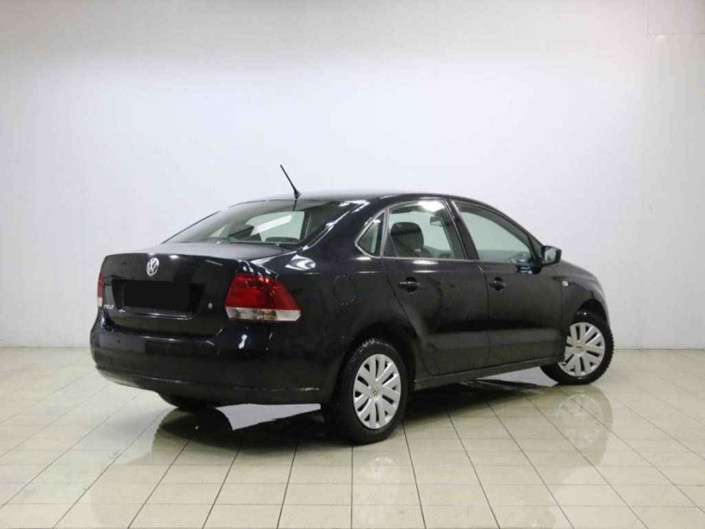 Volkswagen Polo, V