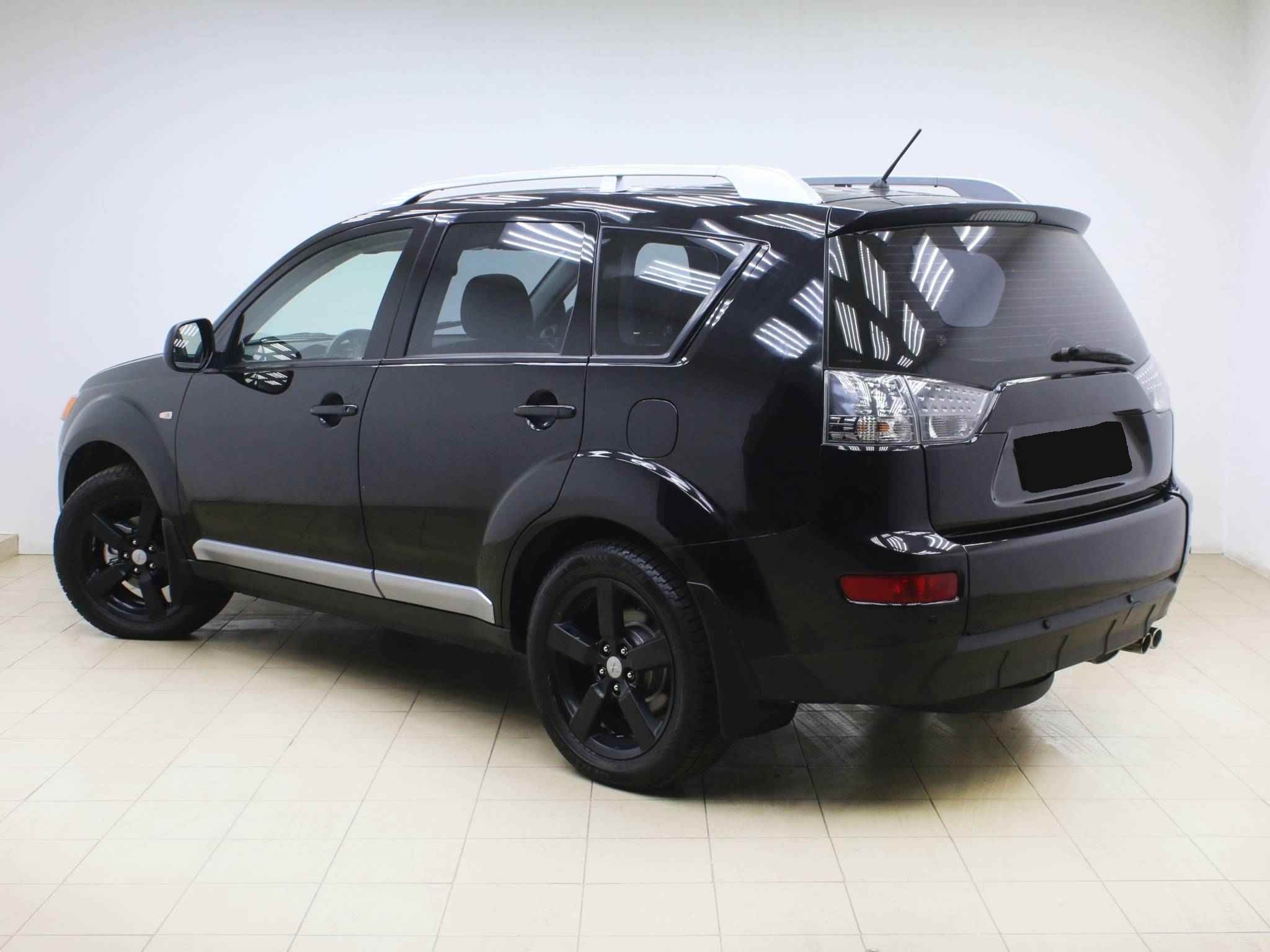 Mitsubishi Outlander, II