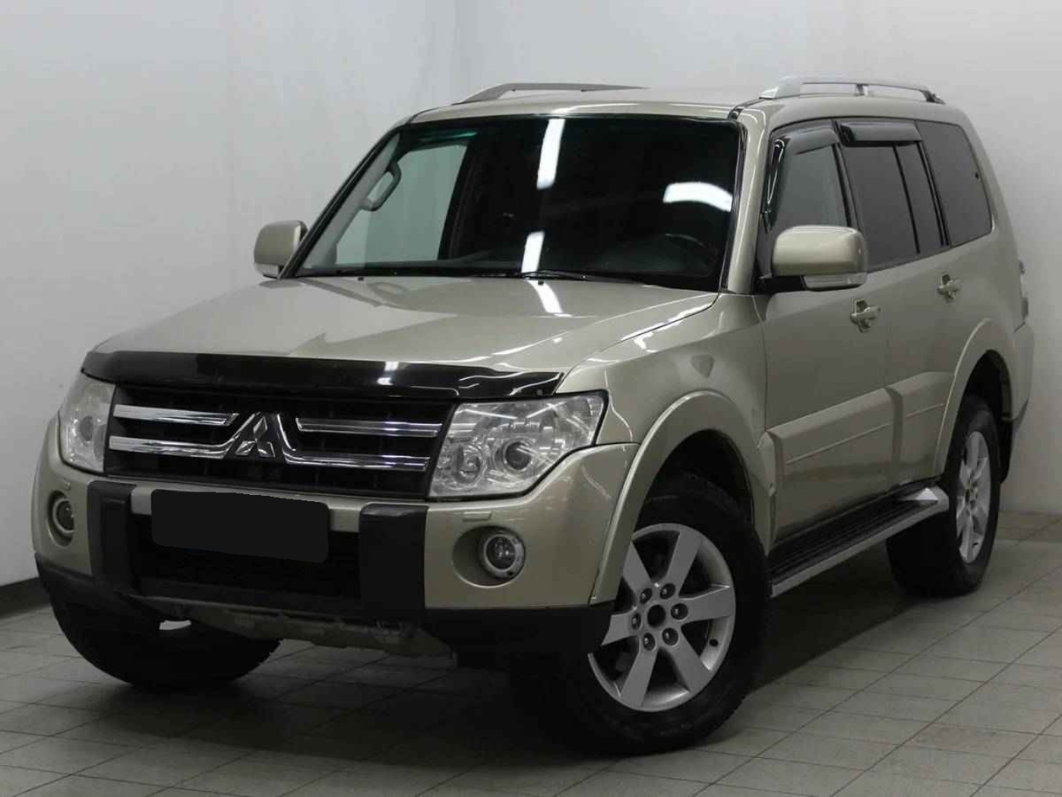 Mitsubishi Pajero, IV