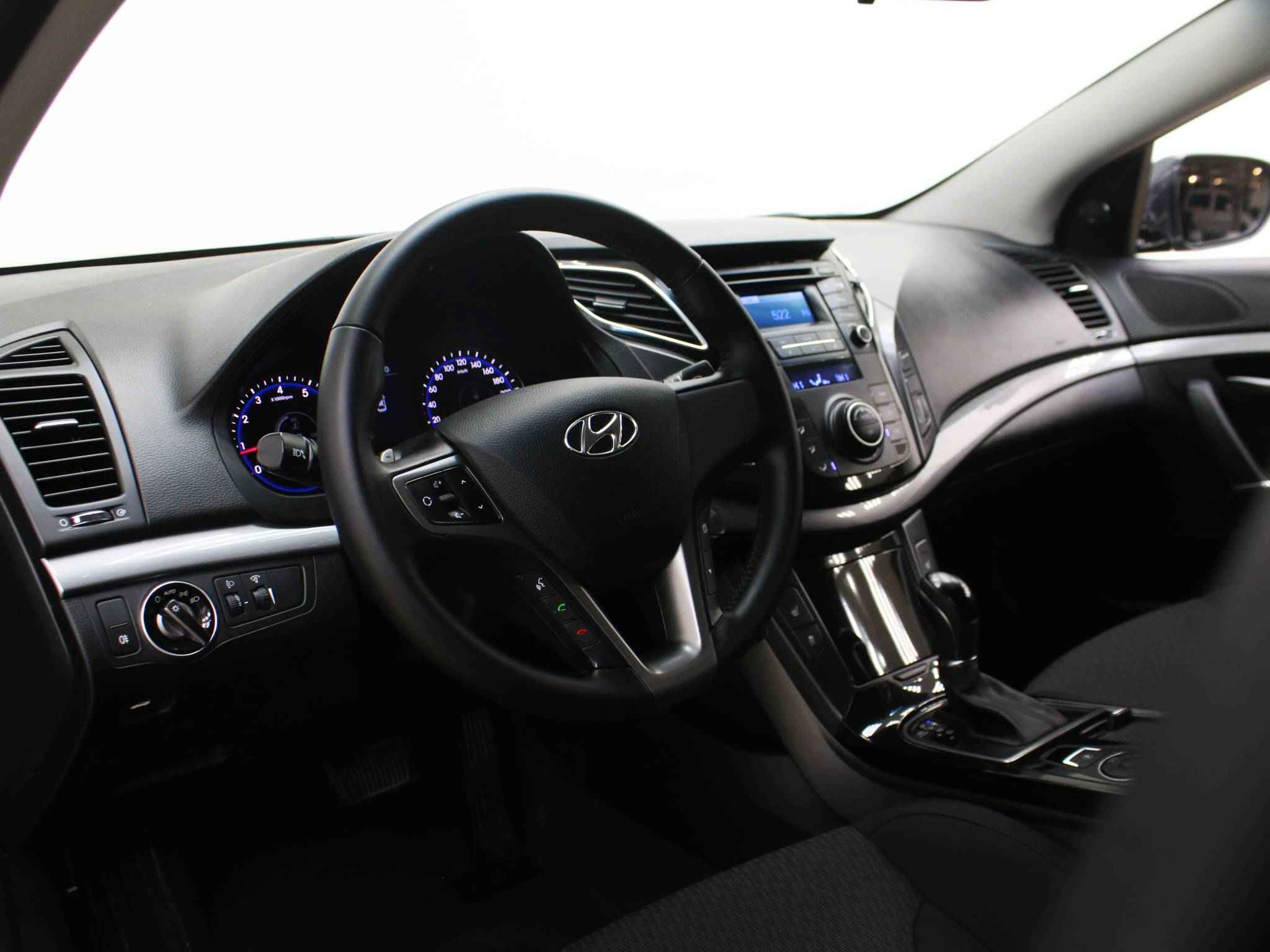 Hyundai i40, I Рестайлинг