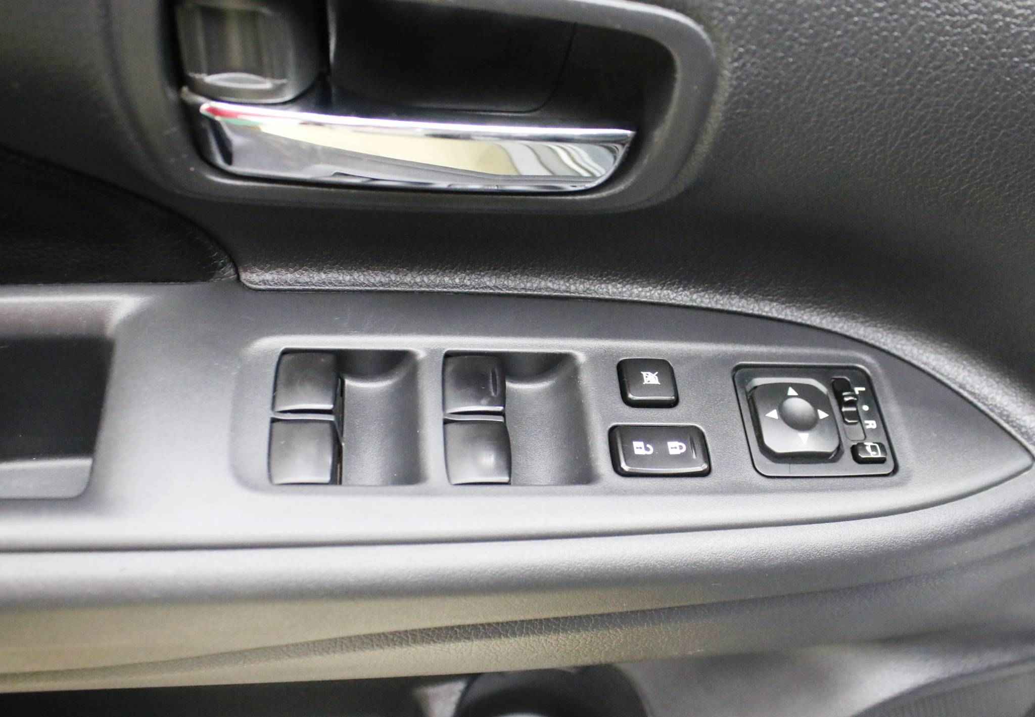 Mitsubishi Outlander, III