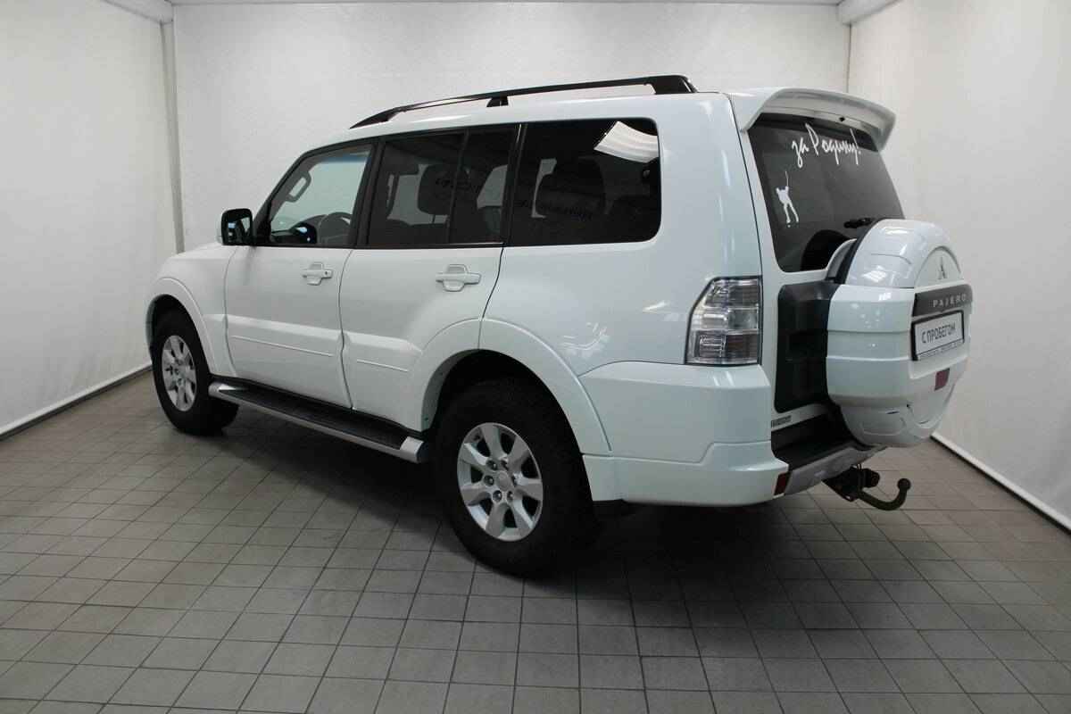 Mitsubishi Pajero, IV Рестайлинг 1