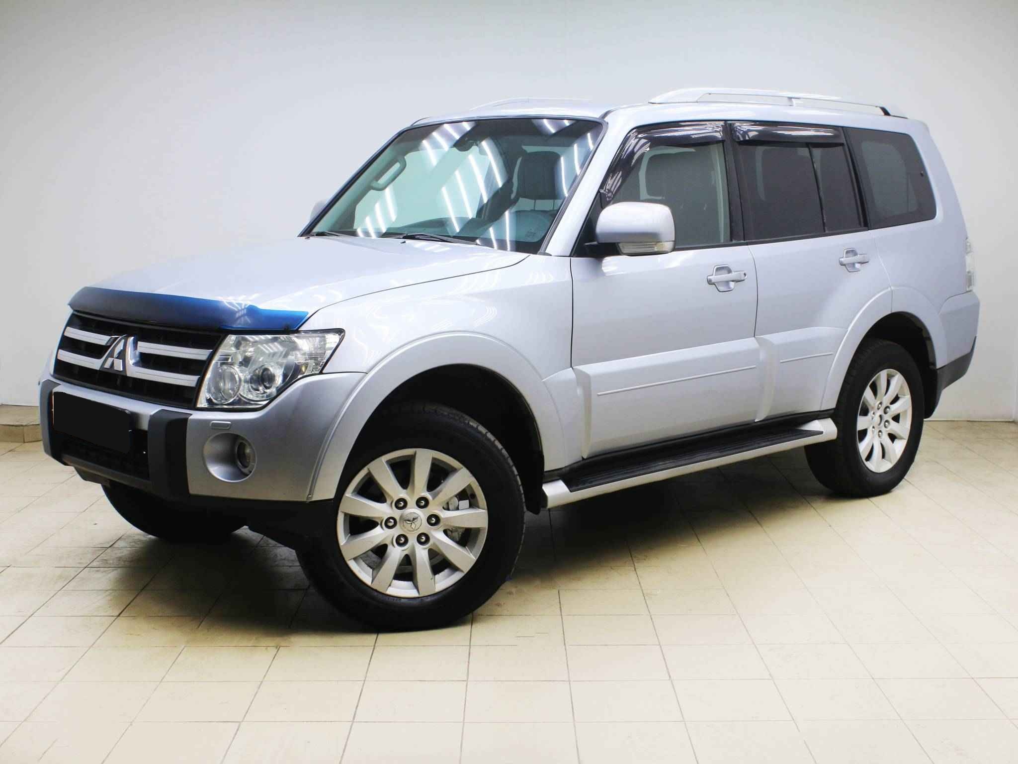 Mitsubishi Pajero, IV