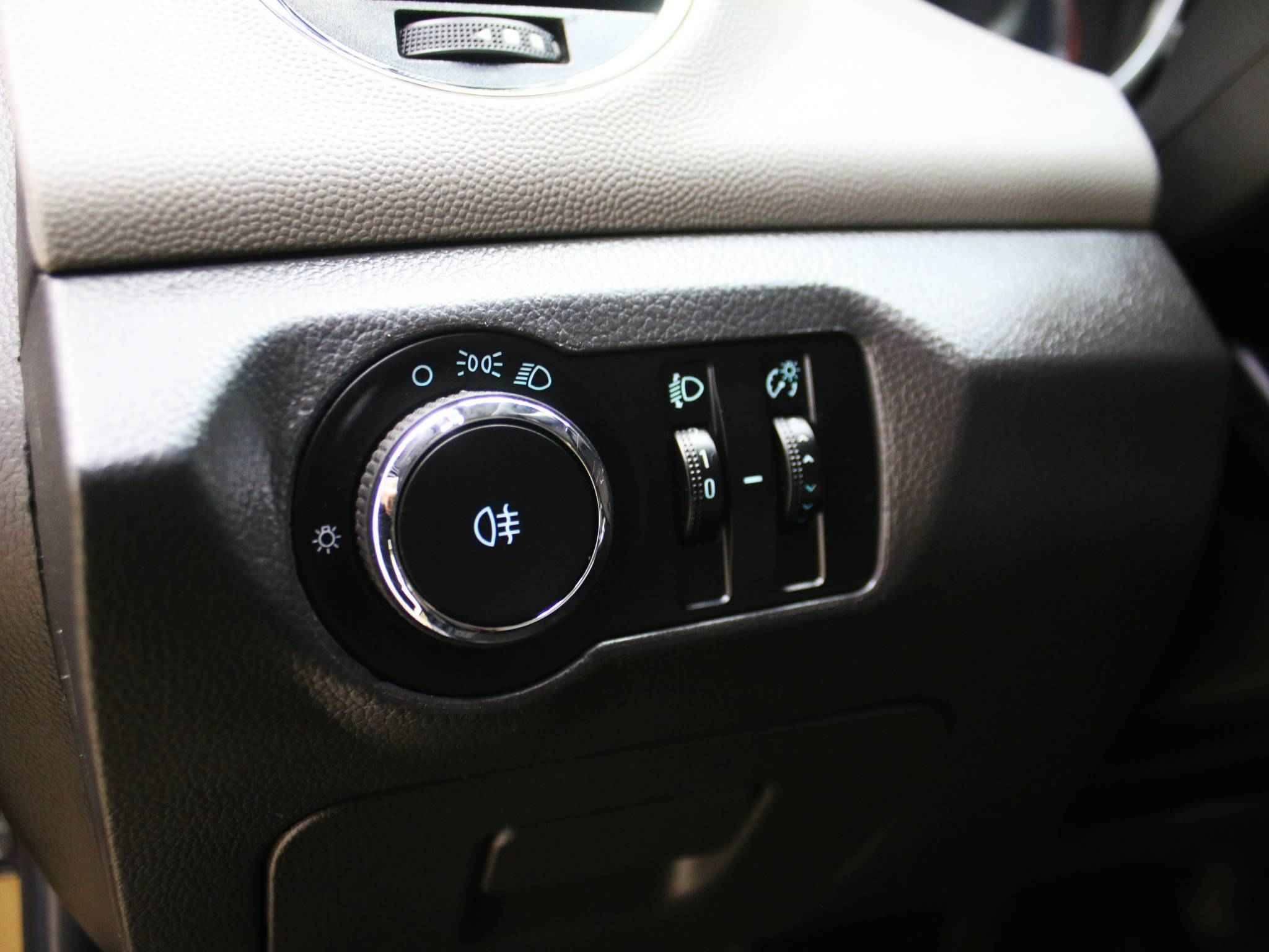 Chevrolet Cruze, I Рестайлинг