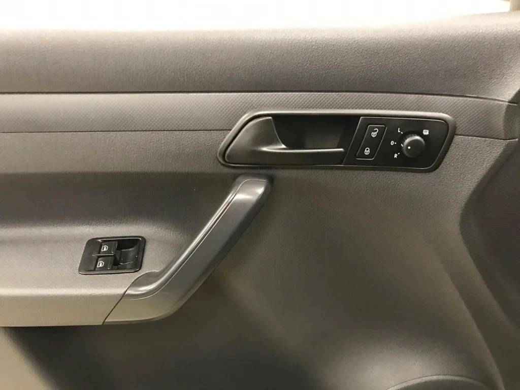 Volkswagen Caddy, III Рестайлинг