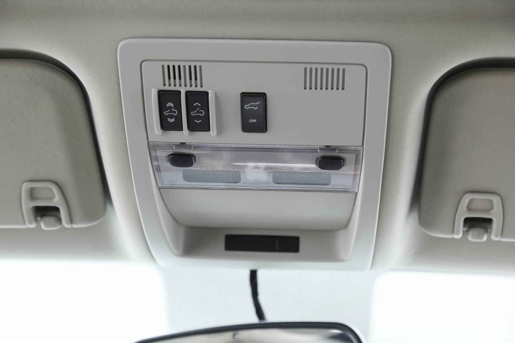 Cadillac Escalade, III